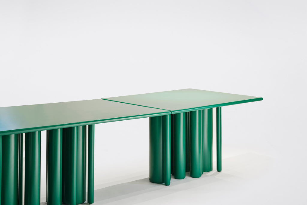 https://a.1stdibscdn.com/contemporary-matte-lacquer-dining-table-in-green-for-soshiro-by-interni-for-sale-picture-8/f_57262/f_272991521644418859832/ID005_WOLF_052_WEB_master.jpg