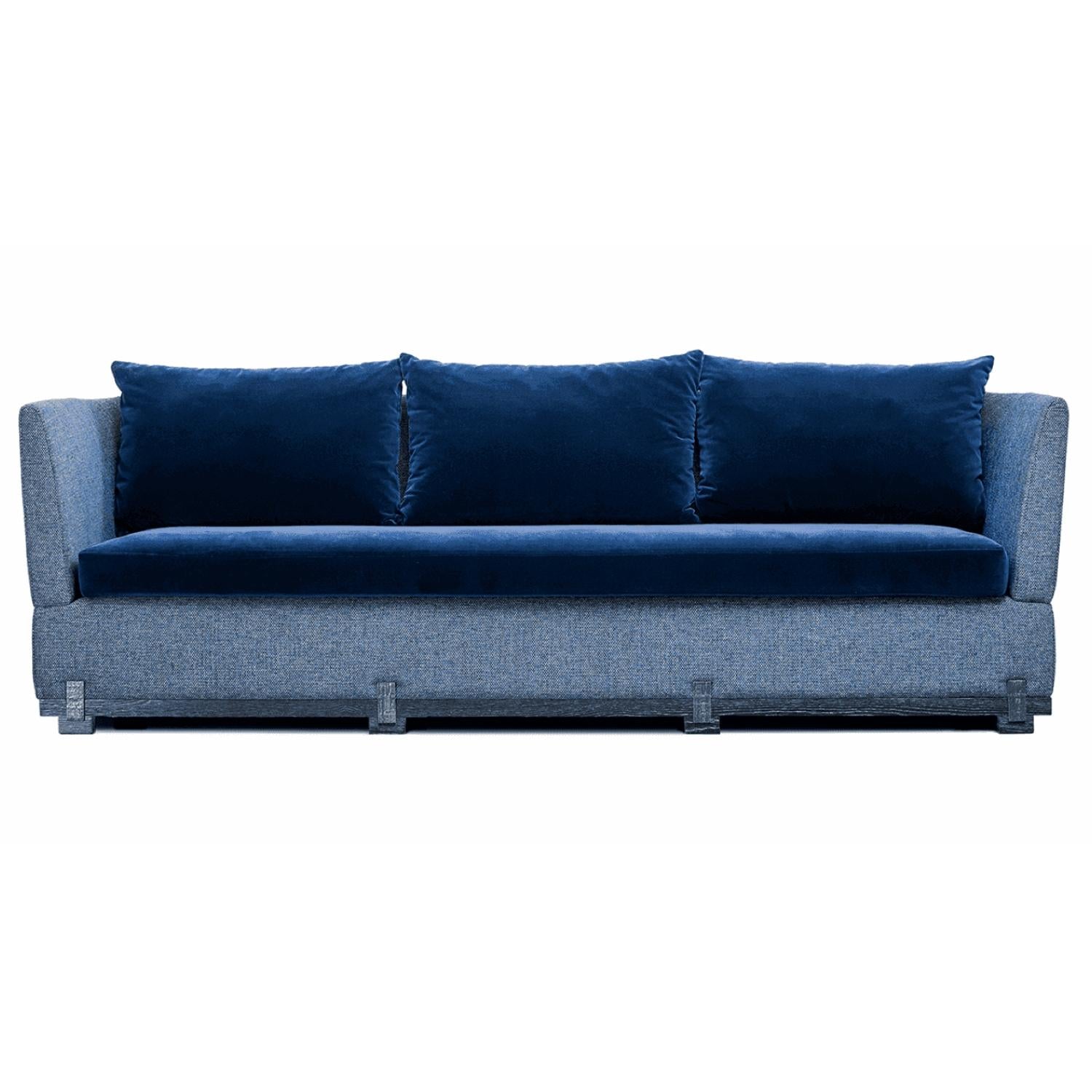 https://a.1stdibscdn.com/21st-century-ida-sofa-black-oak-base-and-cast-bronze-details-by-duistt-for-sale-picture-4/f_63222/f_391527221774867457926/IDA_SOFA_DUISTT_1_master.jpg