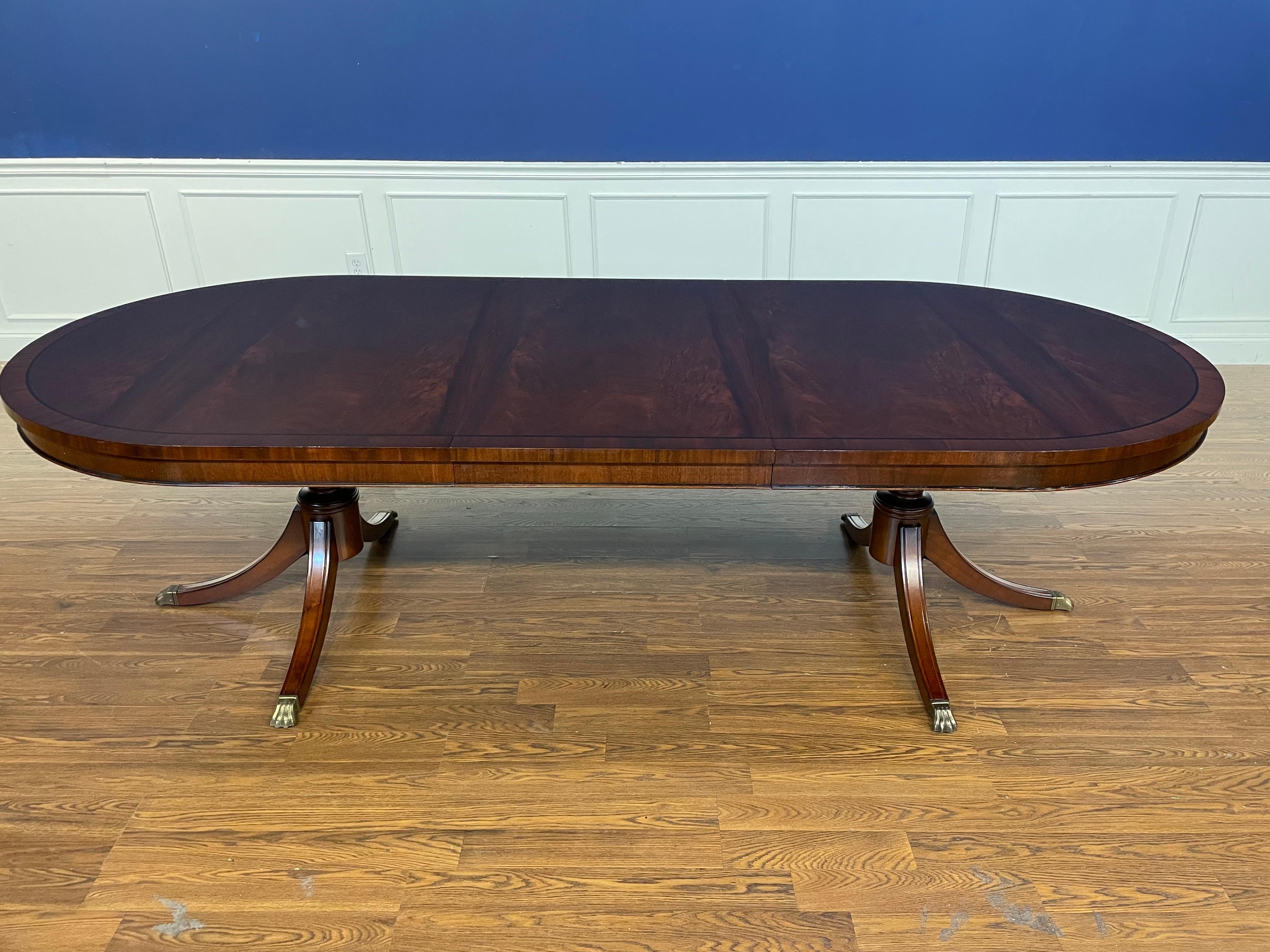 https://a.1stdibscdn.com/oval-mahogany-double-pedestal-dining-table-by-leighton-hall-made-to-order-for-sale-picture-6/f_44162/f_385690121708871068797/IMG_0048_master.jpeg