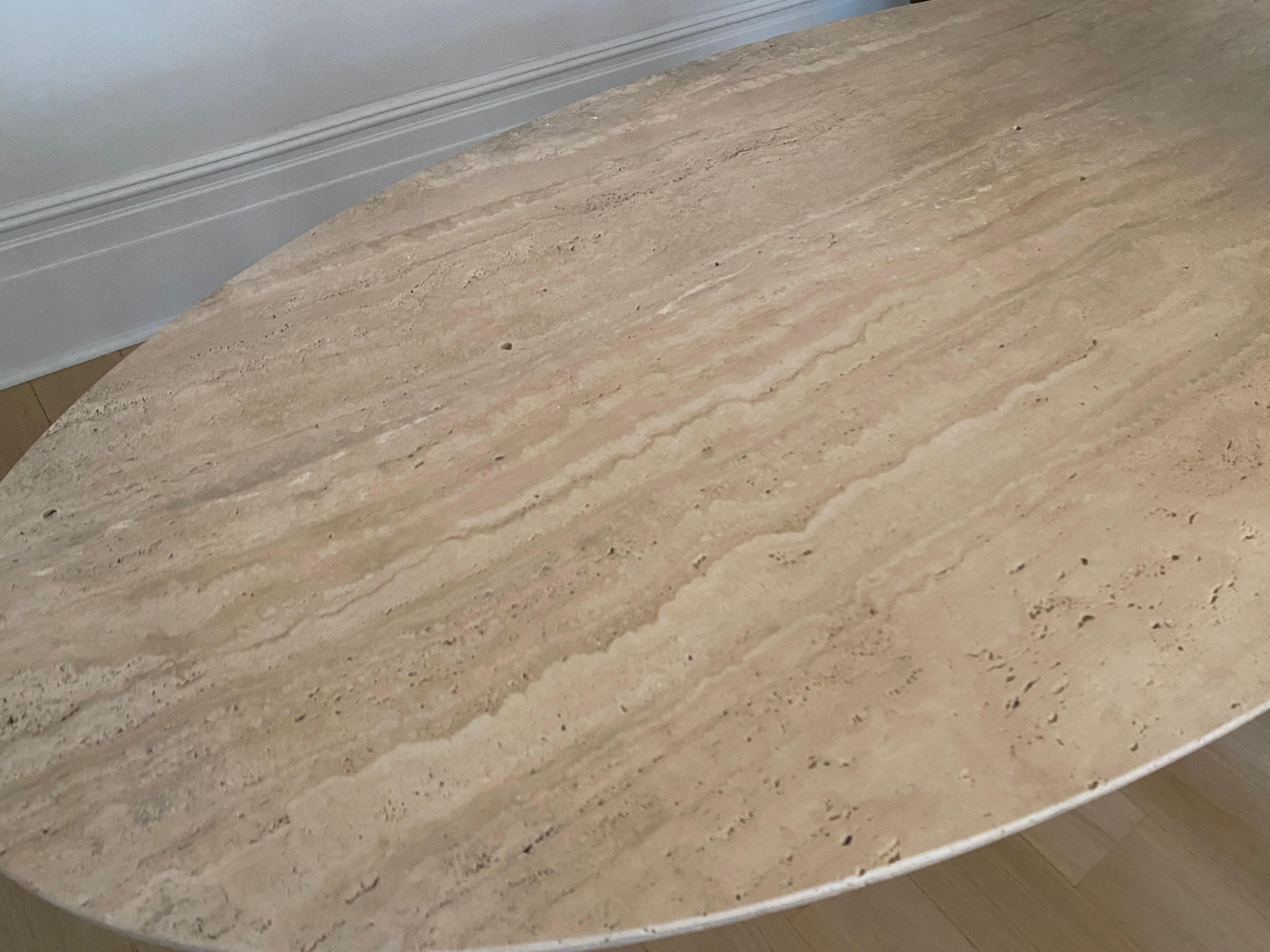 https://a.1stdibscdn.com/bespoke-italian-travertine-oval-dining-table-for-sale-picture-4/f_47872/f_452299121748527397482/IMG_0292_master.jpeg
