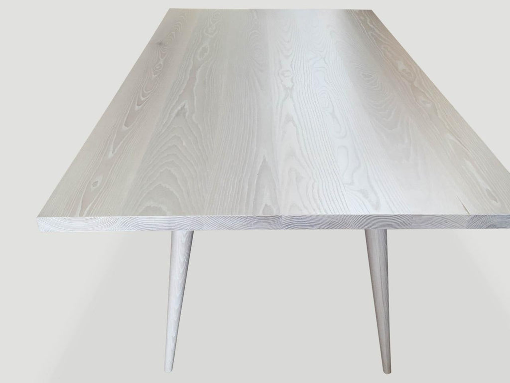 https://a.1stdibscdn.com/andrianna-shamaris-bleached-ash-wood-dining-table-for-sale-picture-2/f_10806/1621714982100/IMG_0353_master.jpeg