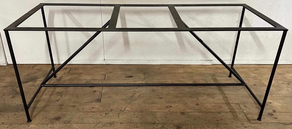 https://a.1stdibscdn.com/custom-neo-classical-style-metal-garden-dining-table-base-for-sale-picture-4/f_8334/f_332775421678757861211/IMG_0357_master.jpg