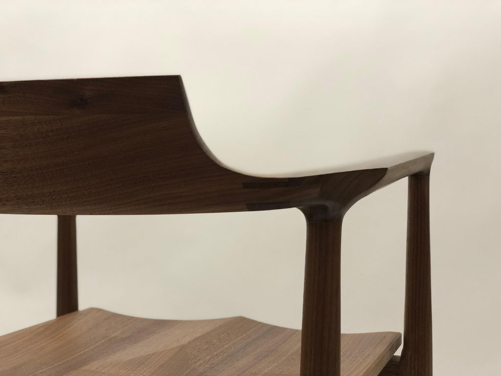 https://a.1stdibscdn.com/henry-the-armchair-in-walnut-for-sale-picture-6/f_45782/f_141523911553607584495/IMG_0541_master.jpeg