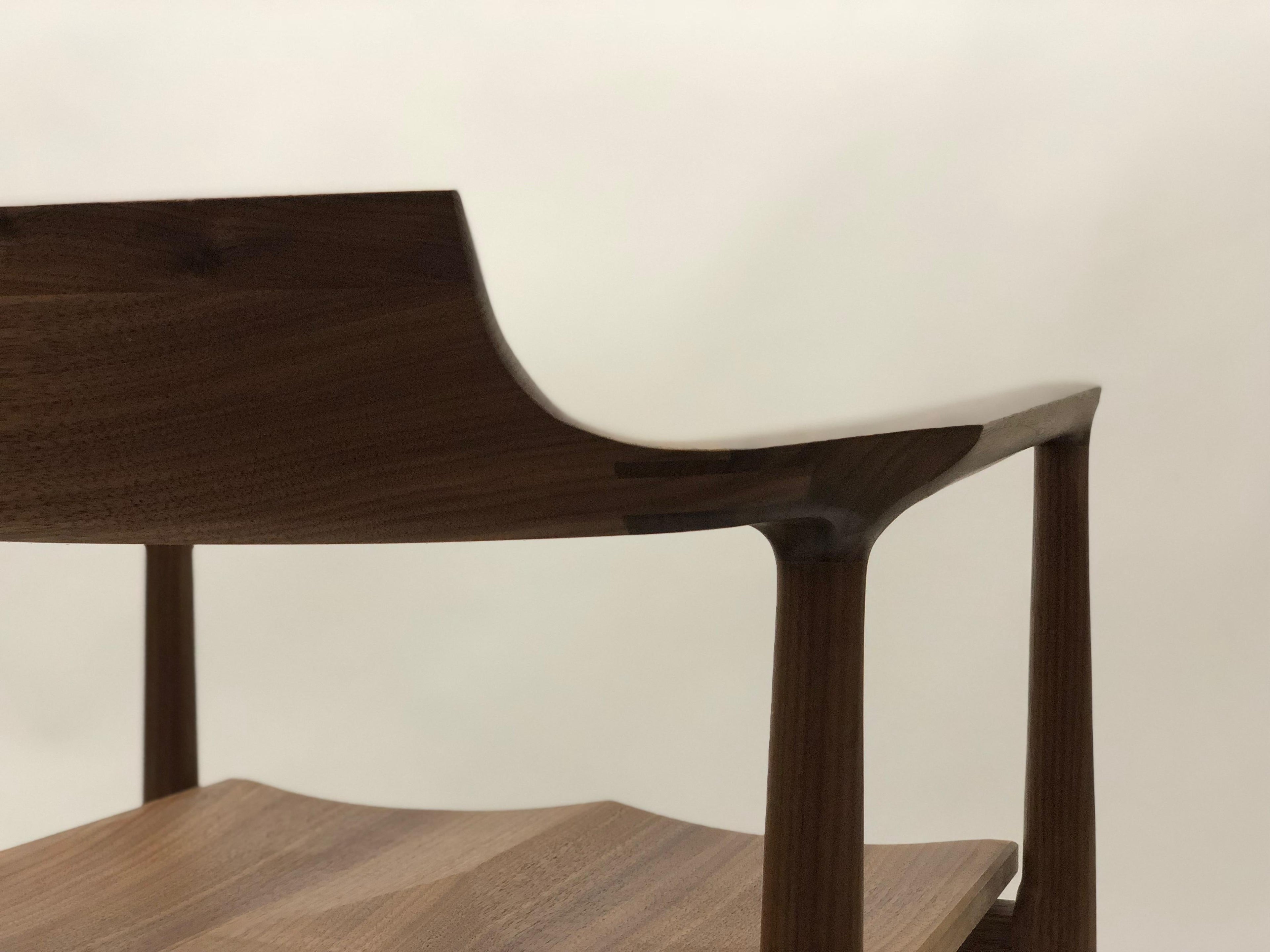 https://a.1stdibscdn.com/henry-the-armchair-in-walnut-for-sale-picture-6/f_45782/f_141523911553607584495/IMG_0541_master.jpeg