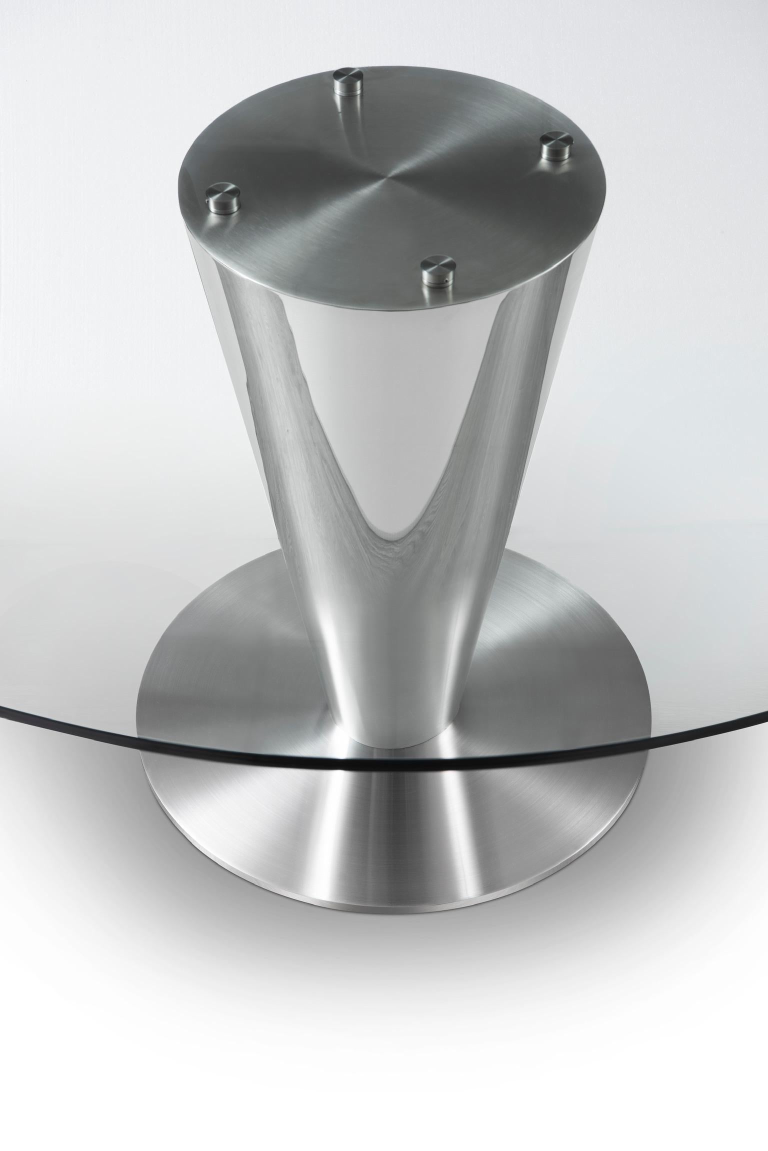 https://a.1stdibscdn.com/modern-stainless-steel-round-dining-table-designed-by-greg-sheres-in-stock-for-sale-picture-2/f_91802/f_405614221720571339686/IMG_0648_master.JPG