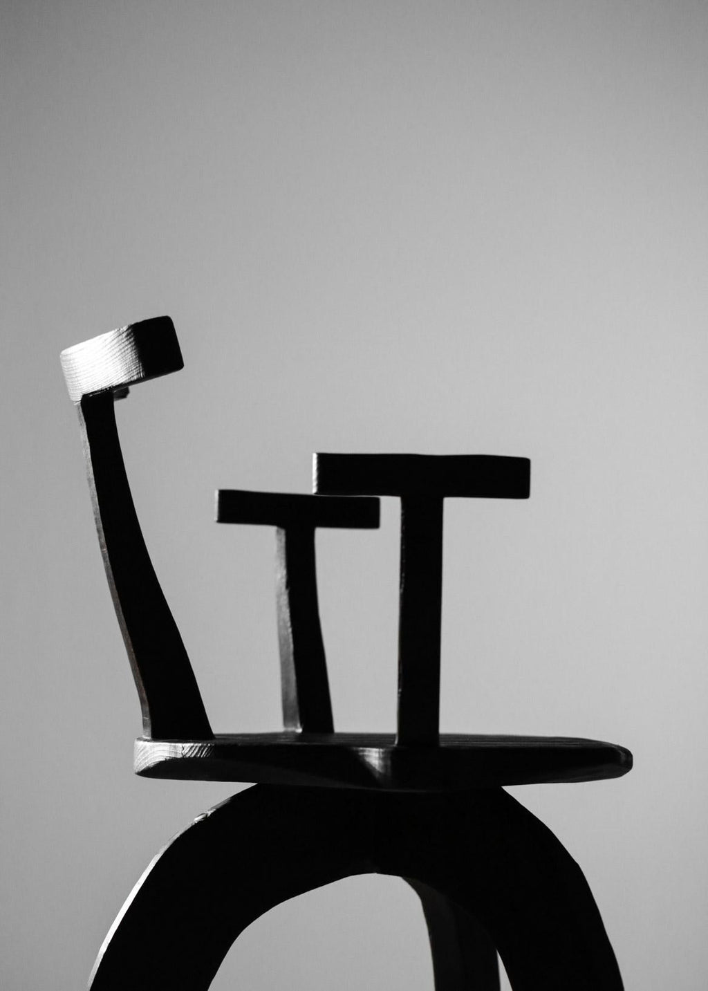 https://a.1stdibscdn.com/set-of-8-modern-handcrafted-armchair-80-20-by-vincent-vincent-for-sale-picture-4/f_30663/f_180166421582131873112/IMG_0920_master.jpg