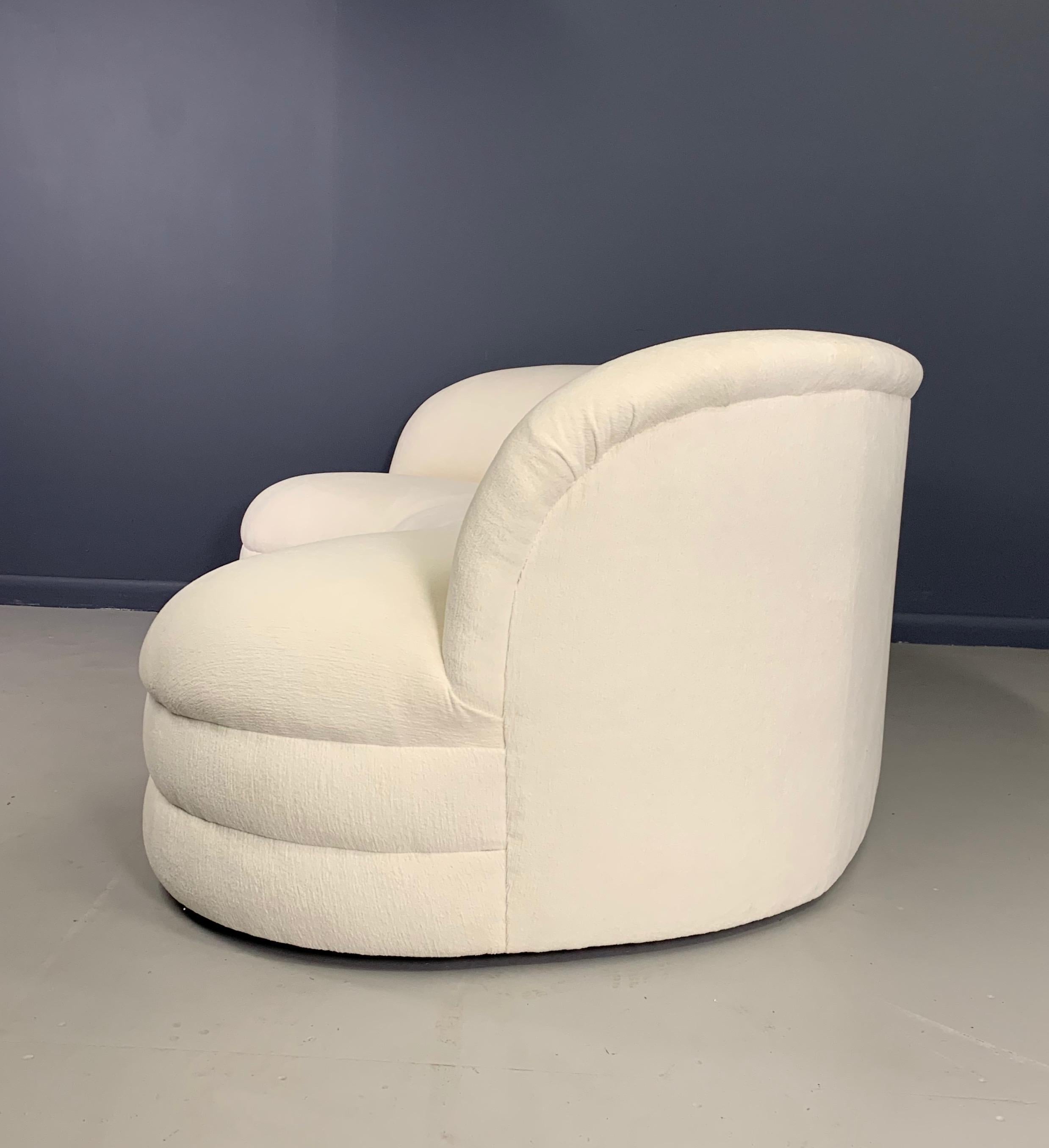 https://a.1stdibscdn.com/mid-century-kidney-bean-curved-sofa-weiman-style-for-sale-picture-8/f_12732/f_272766121644277971270/IMG_0976_master.jpg