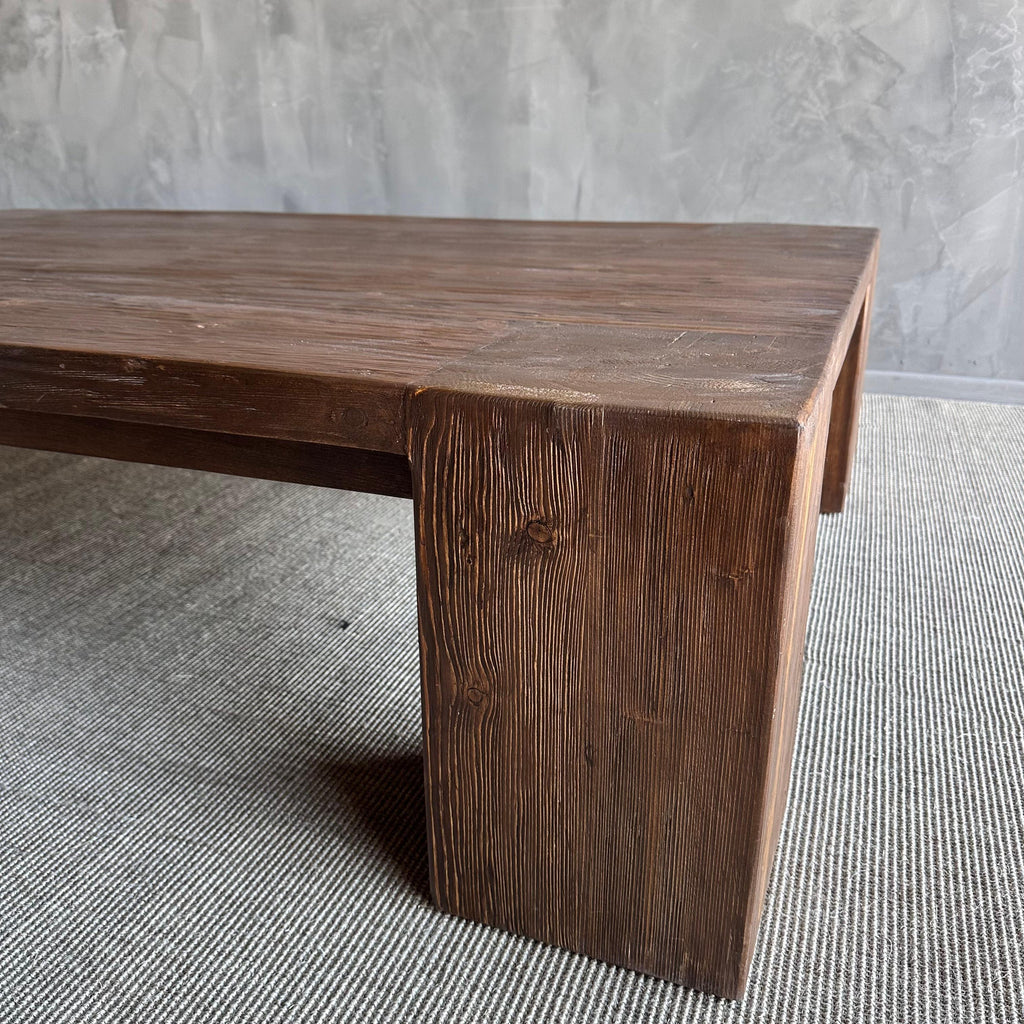https://a.1stdibscdn.com/beam-xl-walnut-stain-reclaimed-elm-wood-coffee-table-for-sale-picture-9/f_18223/f_446898521745345445989/IMG_1015_master.jpg