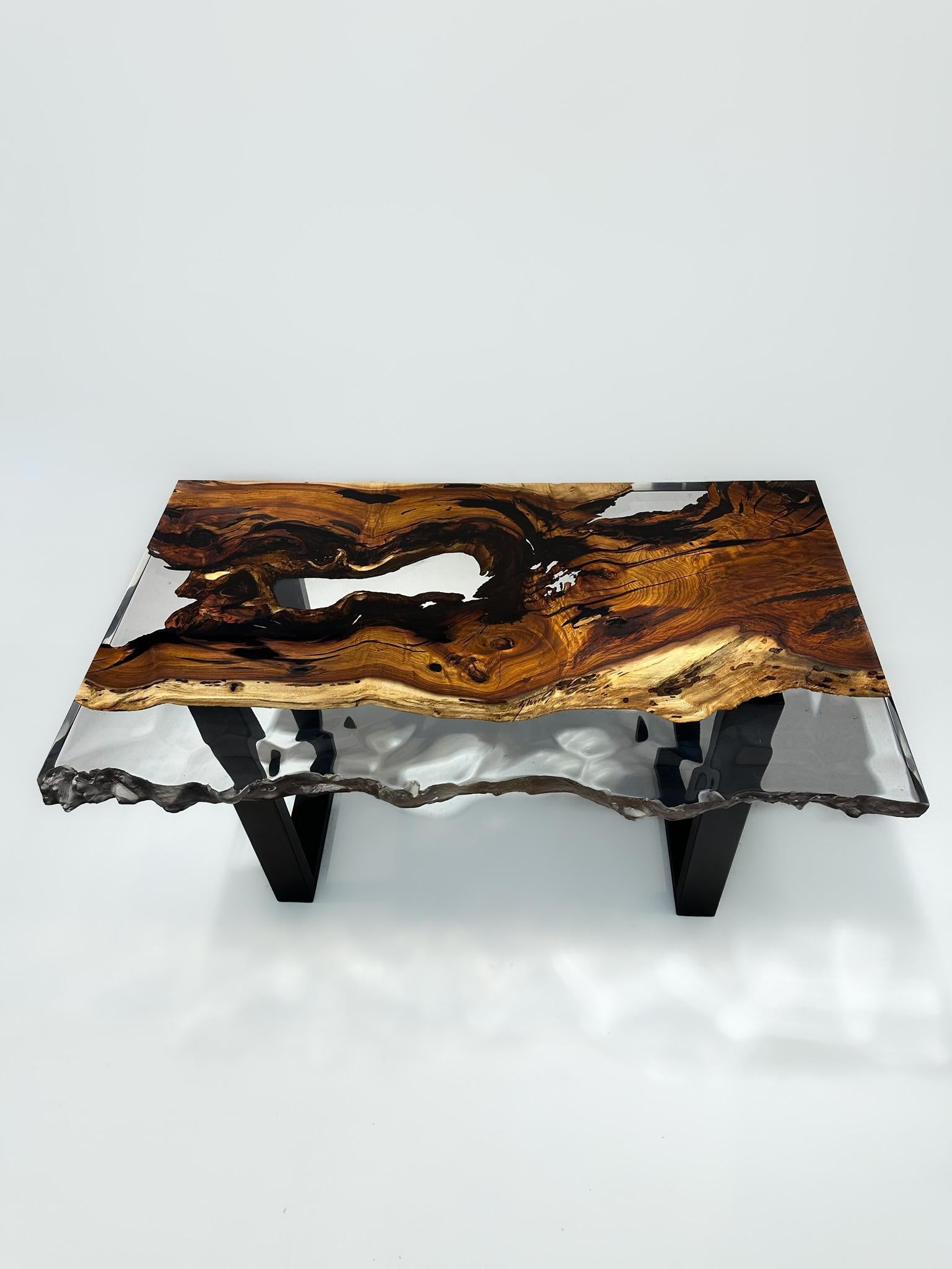https://a.1stdibscdn.com/post-modern-live-edge-resin-dining-table-wood-kitchen-table-for-sale-picture-4/f_91932/f_417596621728045292313/IMG_1031_master.JPG