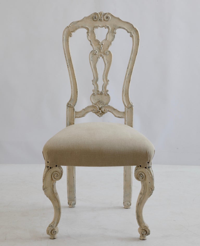 https://a.1stdibscdn.com/venetian-set-of-6x-dinning-chairs-made-by-la-maison-london-for-sale-picture-2/f_23353/f_197080421595501818212/IMG_1063_master.jpg?width=768