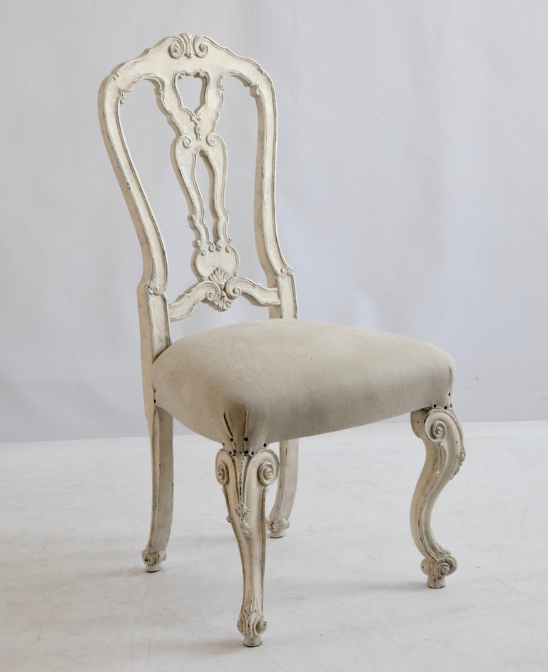 https://a.1stdibscdn.com/venetian-set-of-6x-dinning-chairs-made-by-la-maison-london-for-sale-picture-3/f_23353/f_197080421595501792662/IMG_1064_master.jpg?width=768