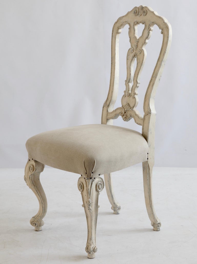 https://a.1stdibscdn.com/venetian-set-of-6x-dinning-chairs-made-by-la-maison-london-for-sale-picture-7/f_23353/f_197080421595501768472/IMG_1070_master.jpg?width=768