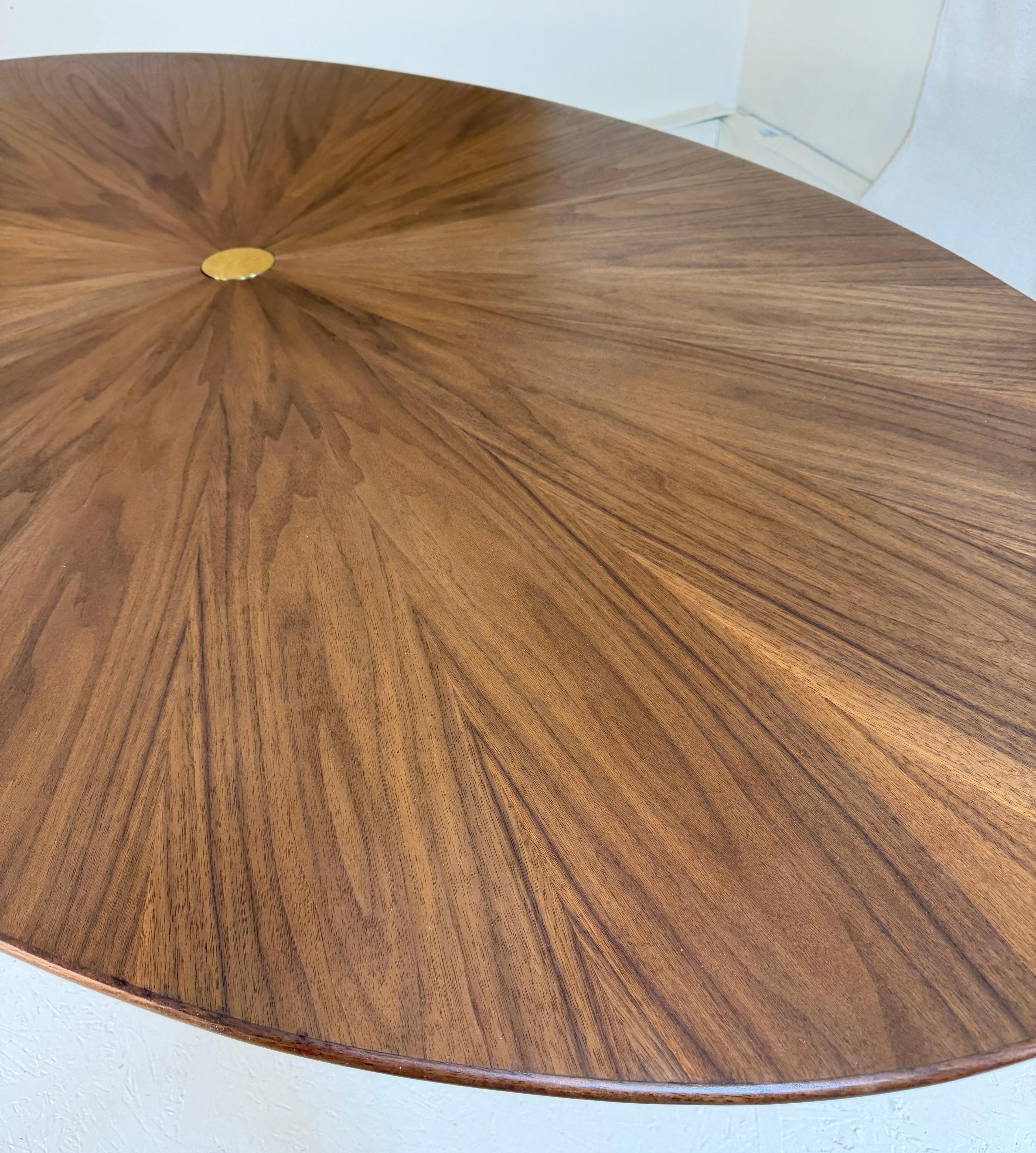 https://a.1stdibscdn.com/new-series-dining-table-focus-in-walnut-in-oval-and-round-for-sale-picture-7/f_16162/f_478780421765582832795/IMG_1078_master.JPG