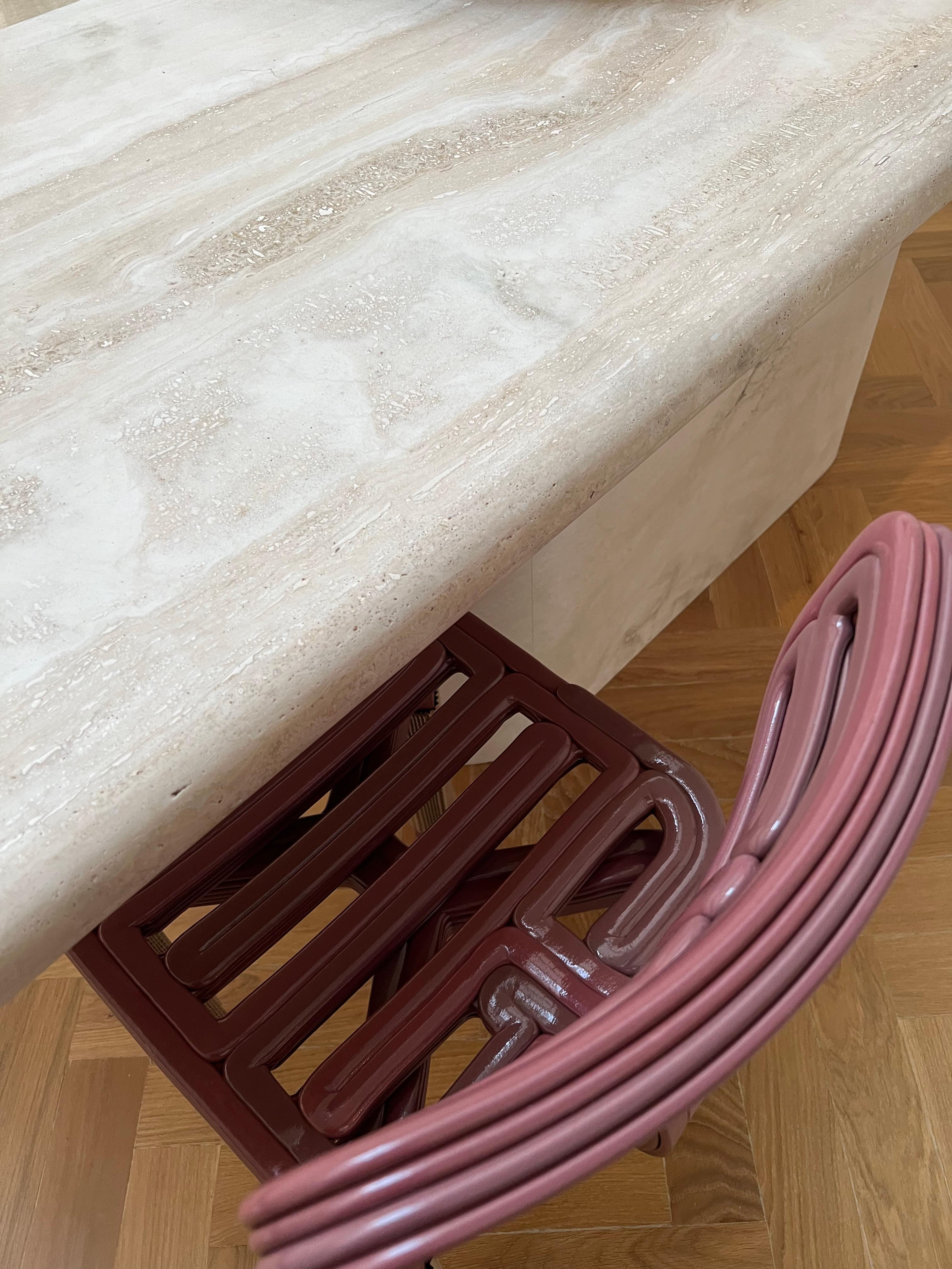 https://a.1stdibscdn.com/large-sculptural-curved-edge-travertine-rectangle-dining-table-for-sale-picture-3/f_80522/f_326937921675972033330/IMG_1110_master.jpg