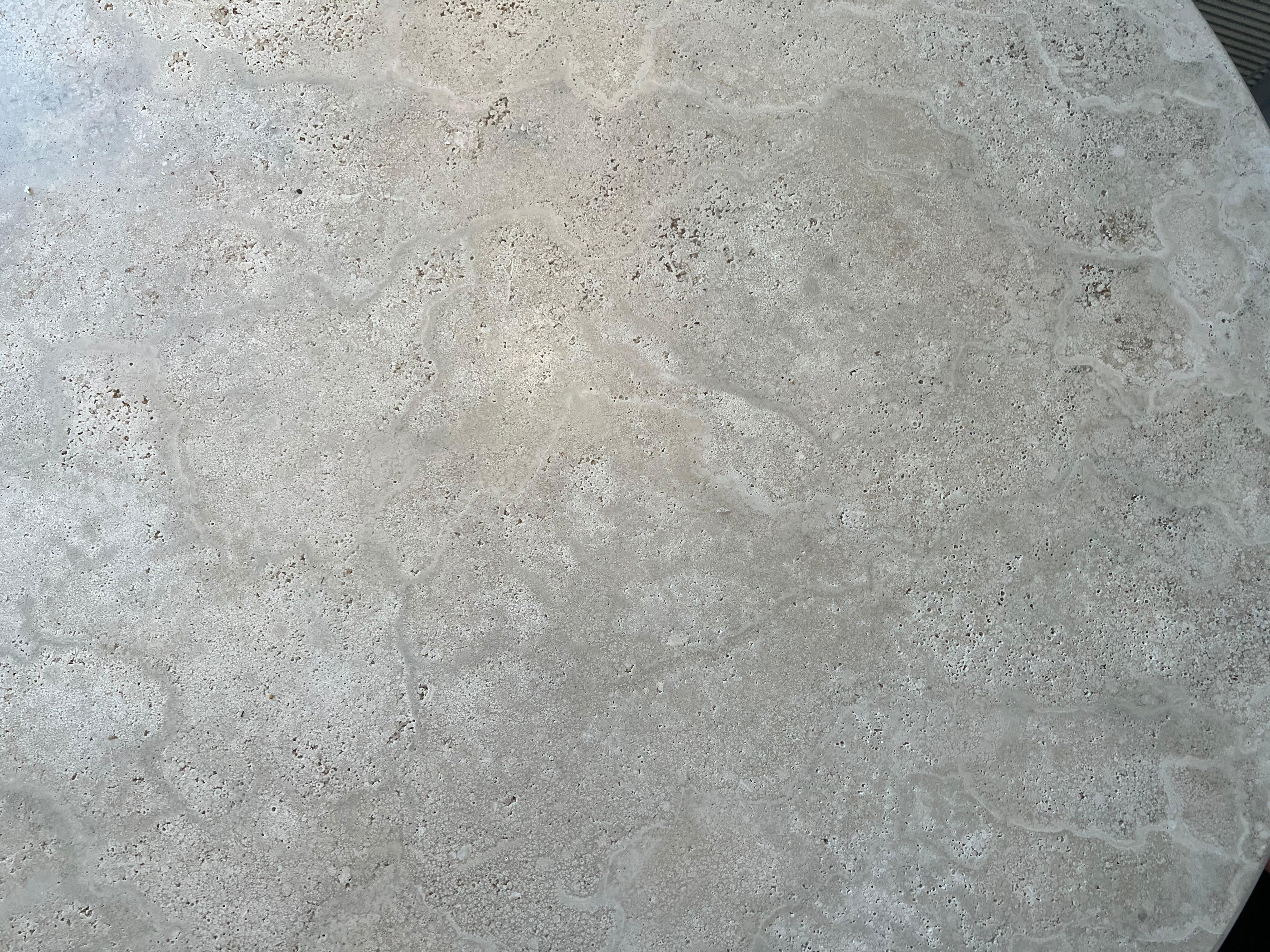 https://a.1stdibscdn.com/43-white-roman-travertine-bistro-table-by-le-lampade-for-sale-picture-8/f_8778/f_284375921651165889122/IMG_1114_master.jpg