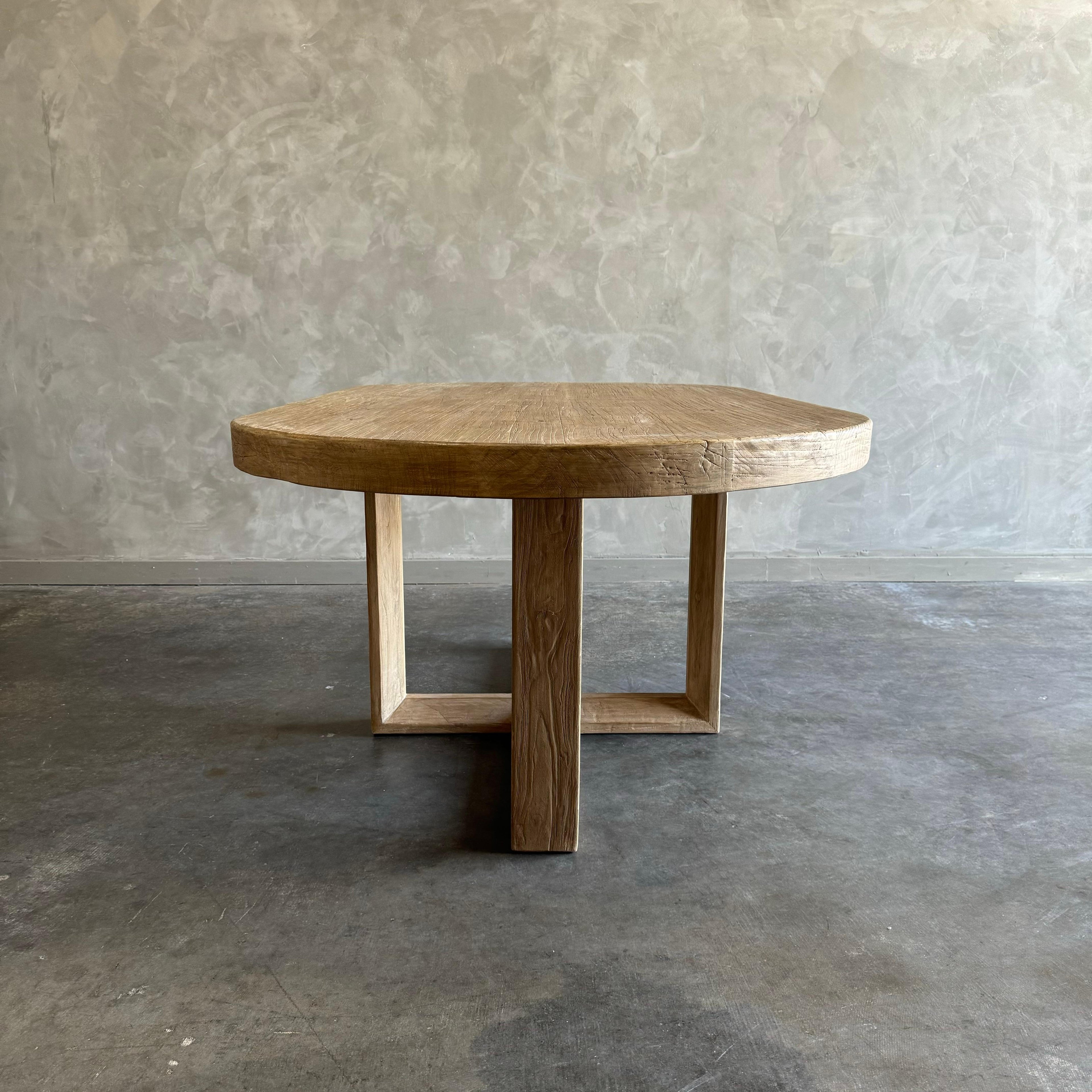 https://a.1stdibscdn.com/jorja-dining-table-for-sale-picture-7/f_18223/f_408237521722102198253/IMG_1126_master.jpeg