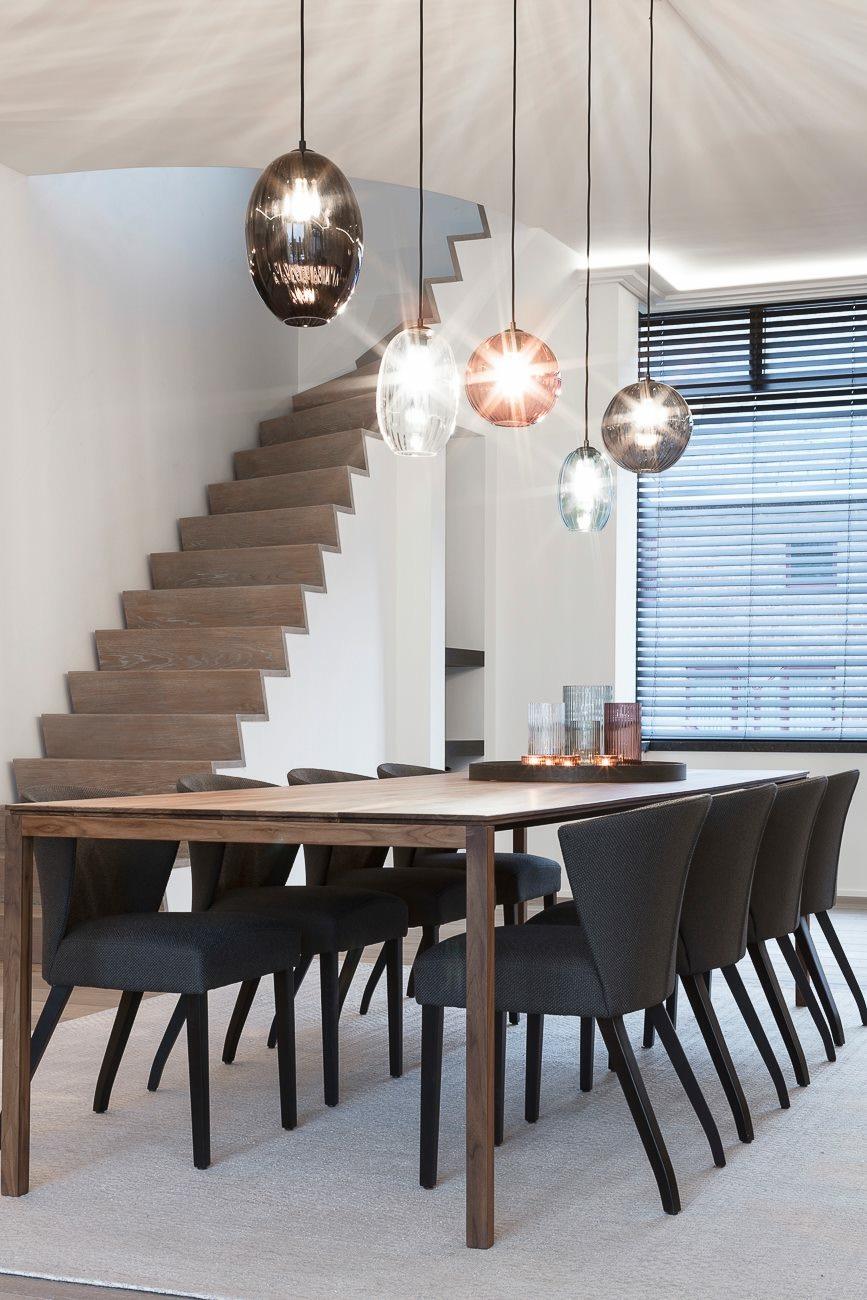 https://a.1stdibscdn.com/kluskens-mistral-dining-table-for-sale-picture-10/f_60392/f_383792321707766638752/IMG_1144_master.jpeg