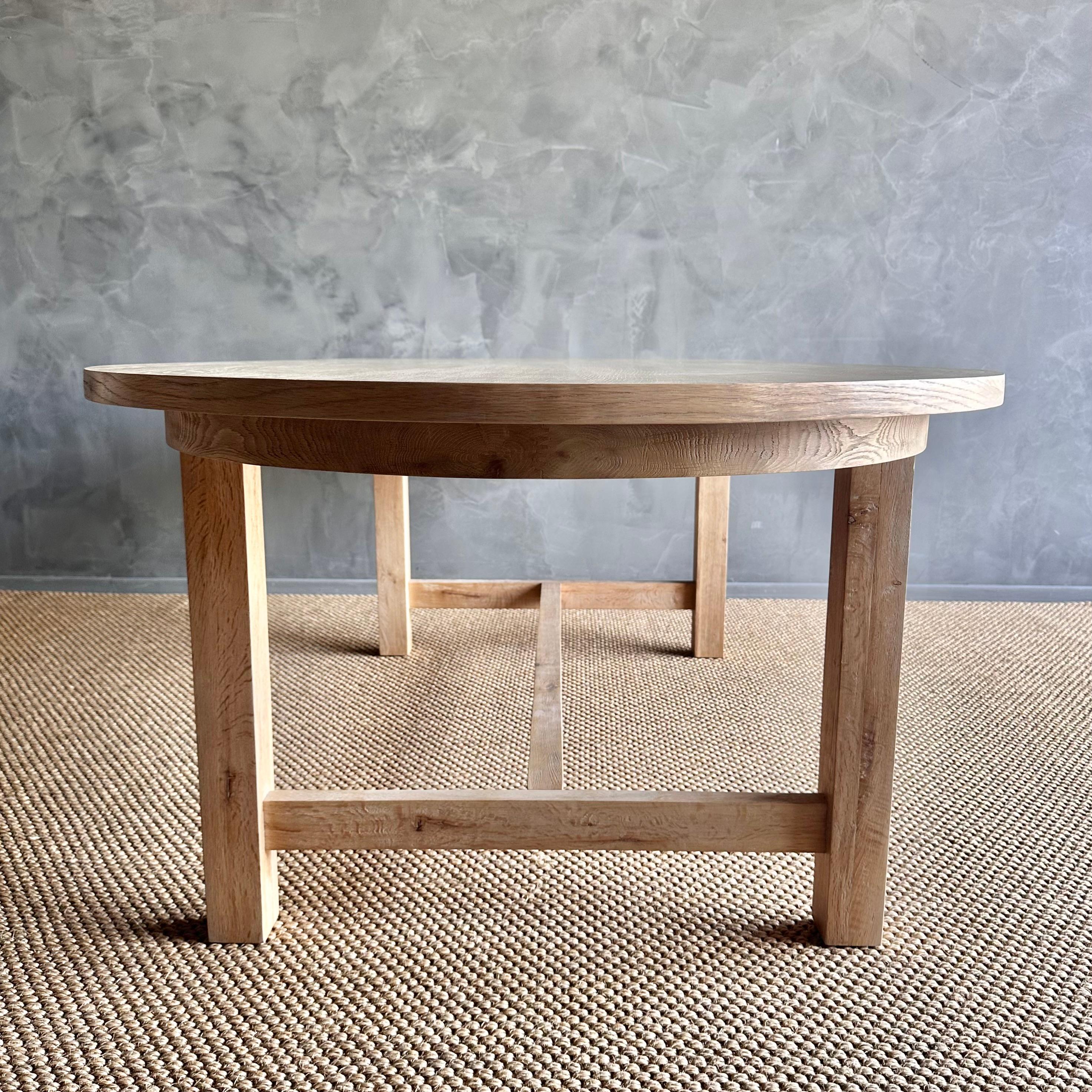 https://a.1stdibscdn.com/oval-dining-table-in-natural-white-oak-for-sale-picture-11/f_18223/f_454187021749679993274/IMG_1162_master.jpg