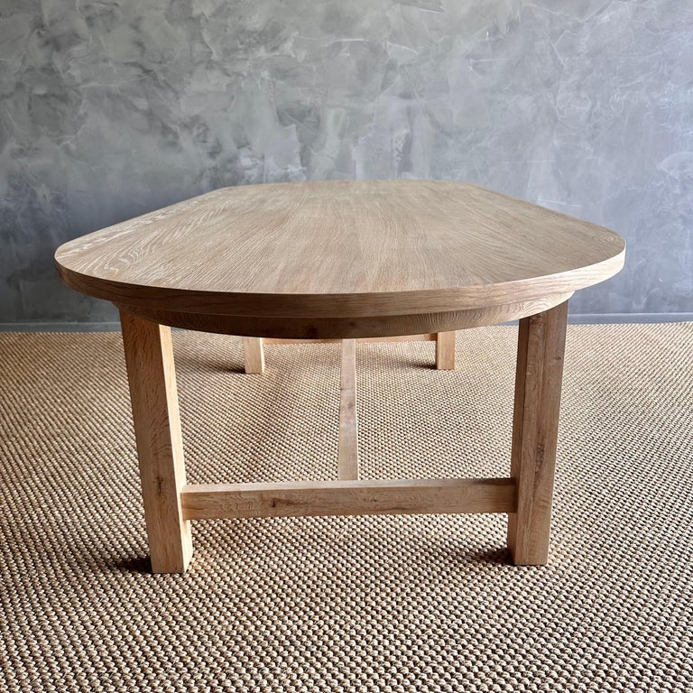 https://a.1stdibscdn.com/oval-dining-table-in-natural-white-oak-74-for-sale-picture-12/f_18223/f_493756421774468061543/IMG_1163_master.jpg?width=768