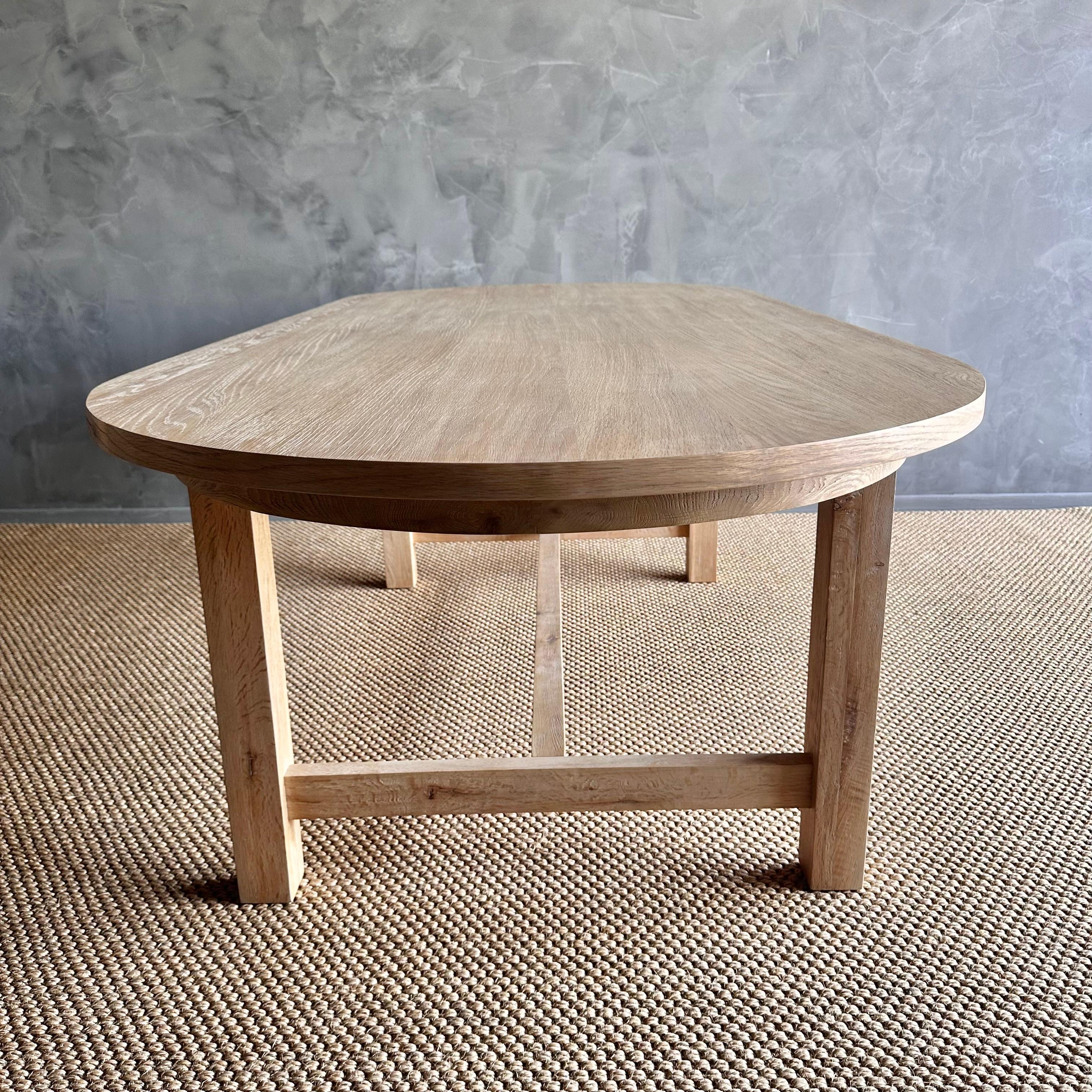 https://a.1stdibscdn.com/oval-dining-table-in-natural-white-oak-for-sale-picture-12/f_18223/f_418398921728590644092/IMG_1163_master.jpg