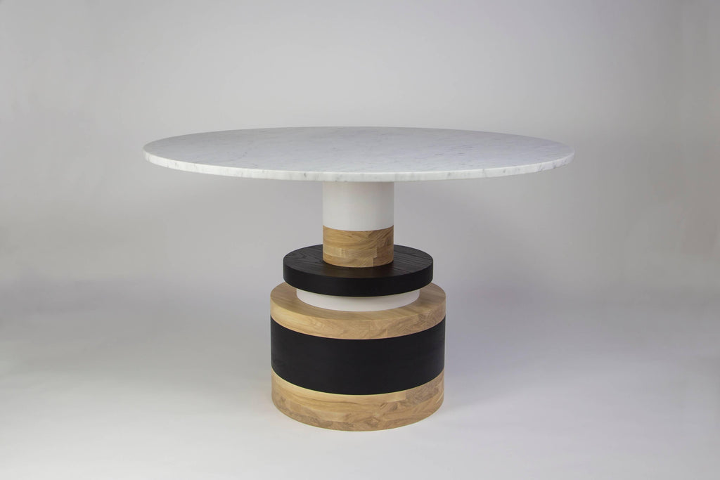 https://a.1stdibscdn.com/sass-dining-table-from-souda-small-black-marble-top-for-sale-picture-3/f_23153/f_266755121640365370540/IMG_1247_master.jpg