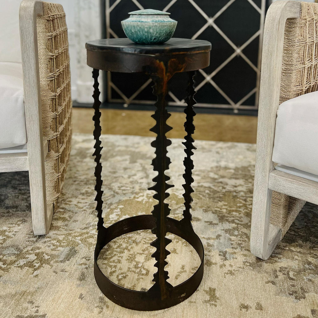 https://a.1stdibscdn.com/rocco-drinks-table-larger-version-for-sale-picture-2/f_56992/f_302025521707246687736/IMG_1358_sq_master.jpg