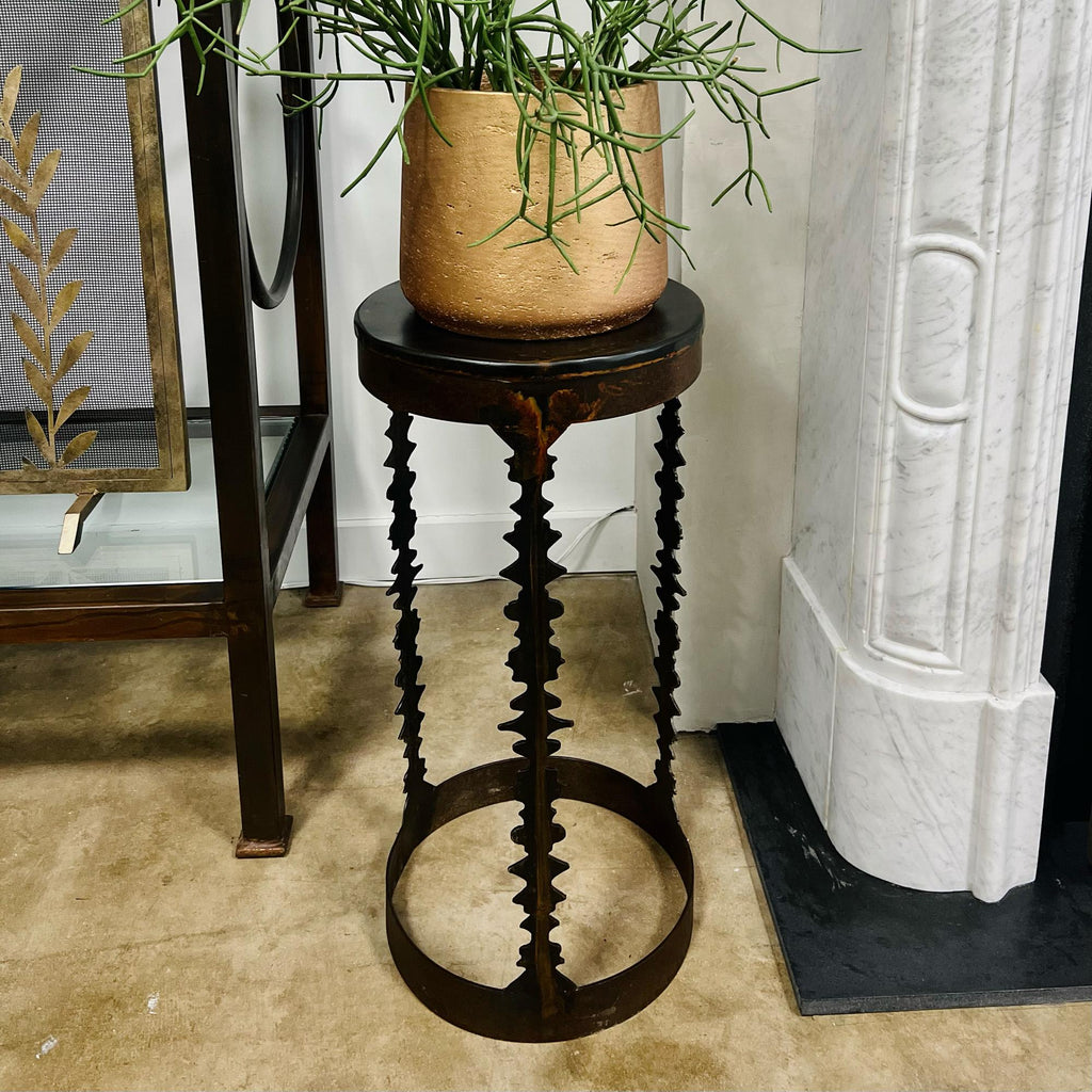 https://a.1stdibscdn.com/rocco-drinks-table-larger-version-for-sale-picture-4/f_56992/f_302025521707246687846/IMG_1379_sq_master.jpg