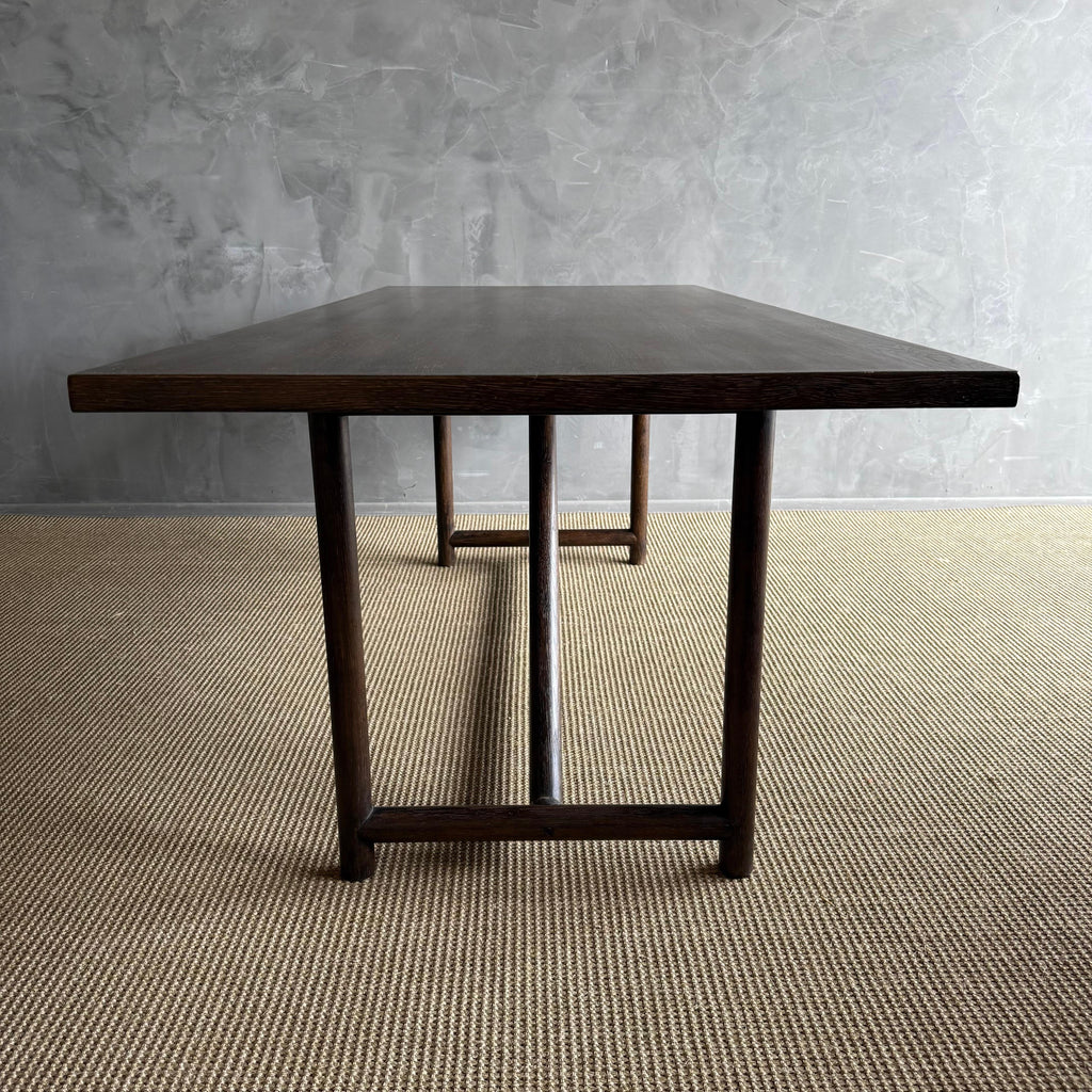 https://a.1stdibscdn.com/reclaimed-wood-oak-dining-table-84-for-sale-picture-7/f_18223/f_476597921763774065087/IMG_1417_2_master.jpg