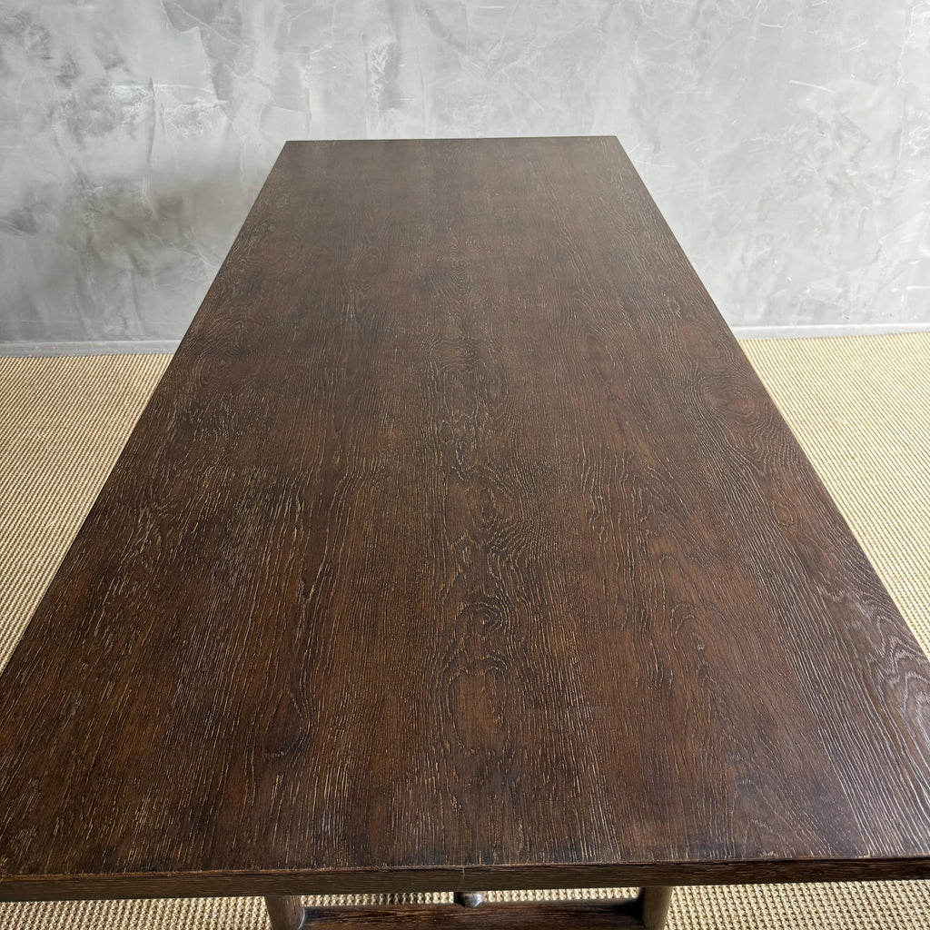 https://a.1stdibscdn.com/reclaimed-wood-oak-dining-table-84-for-sale-picture-16/f_18223/f_476597921763774066925/IMG_1418_2_master.jpg
