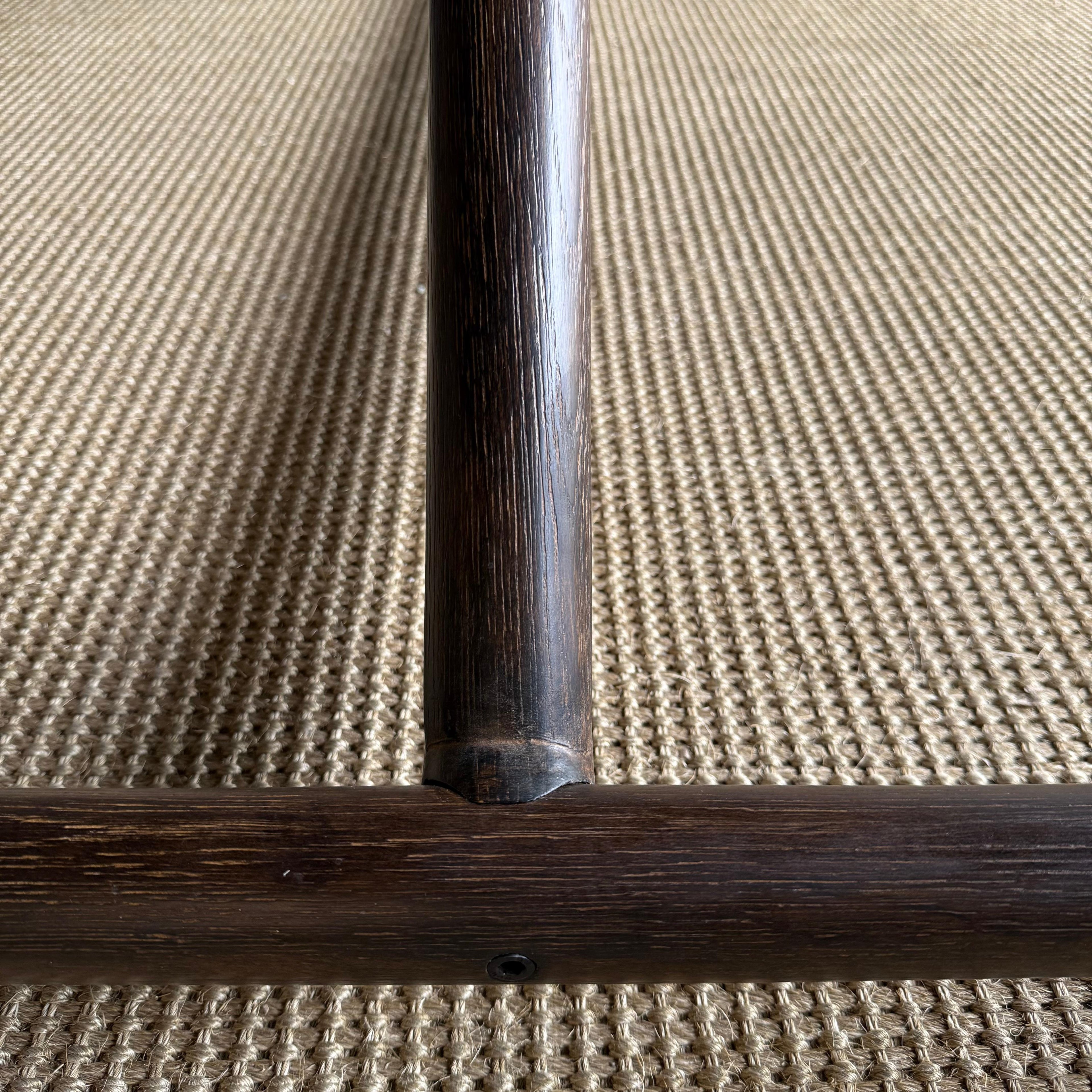 https://a.1stdibscdn.com/reclaimed-wood-oak-dining-table-84-for-sale-picture-9/f_18223/f_476597921763774061087/IMG_1420_2_master.jpg