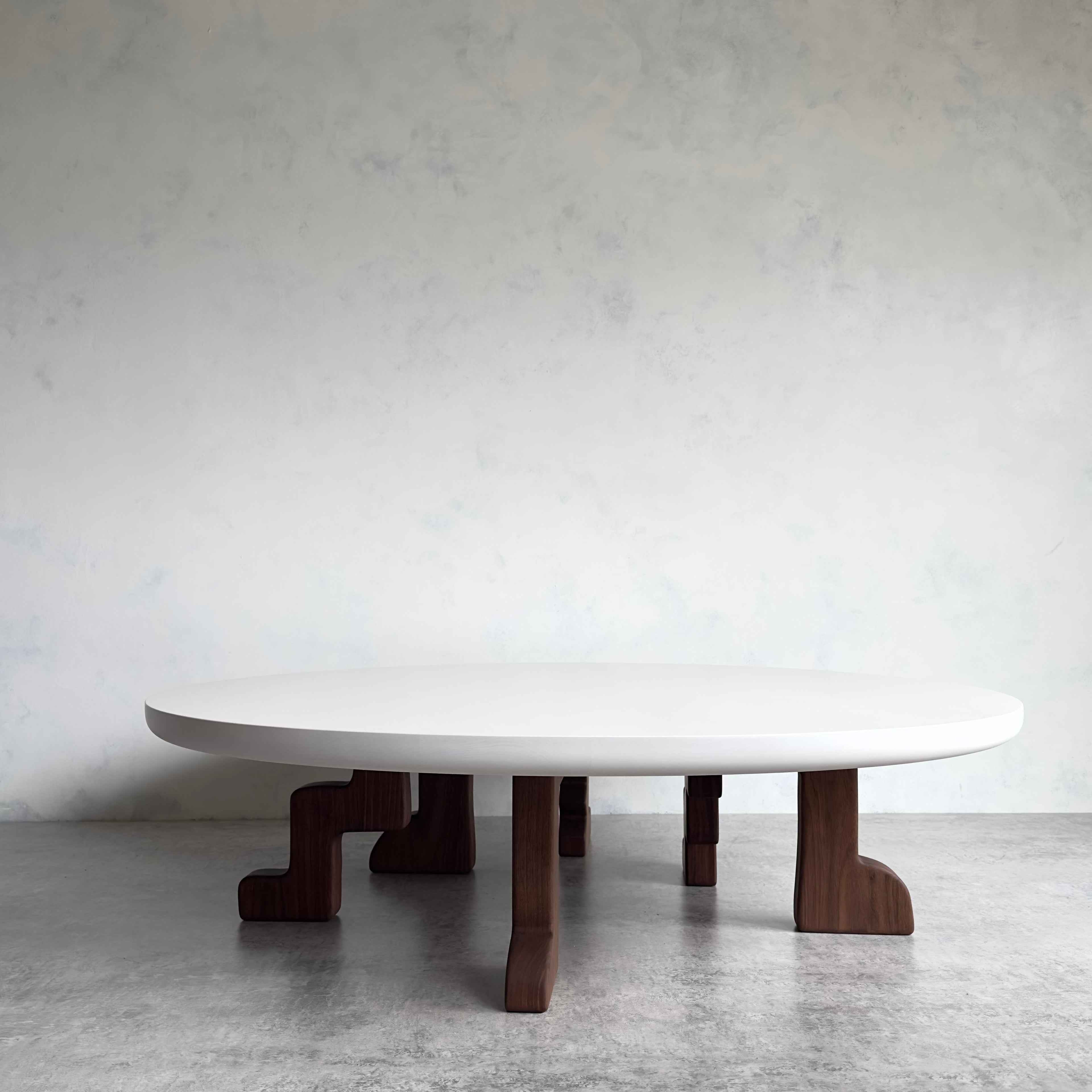 https://a.1stdibscdn.com/many-feet-coffee-table-by-msj-furniture-studio-for-sale-picture-4/f_31653/f_382290621706899469370/IMG_1542_master.jpg