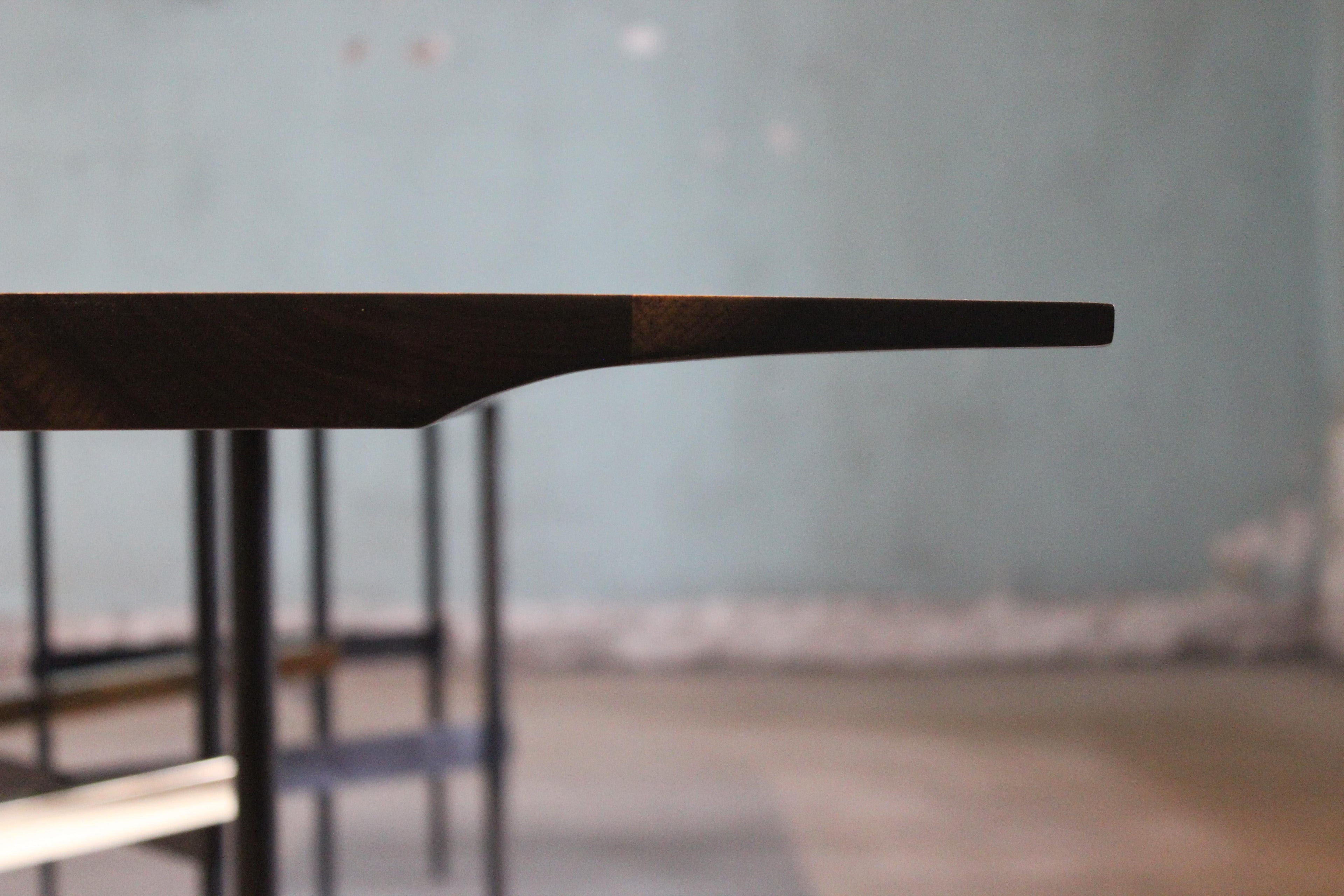 https://a.1stdibscdn.com/zig-zag-natural-walnut-and-brass-table-by-atra-for-sale-picture-5/f_40571/f_223164021611879824264/IMG_1626_master.JPG