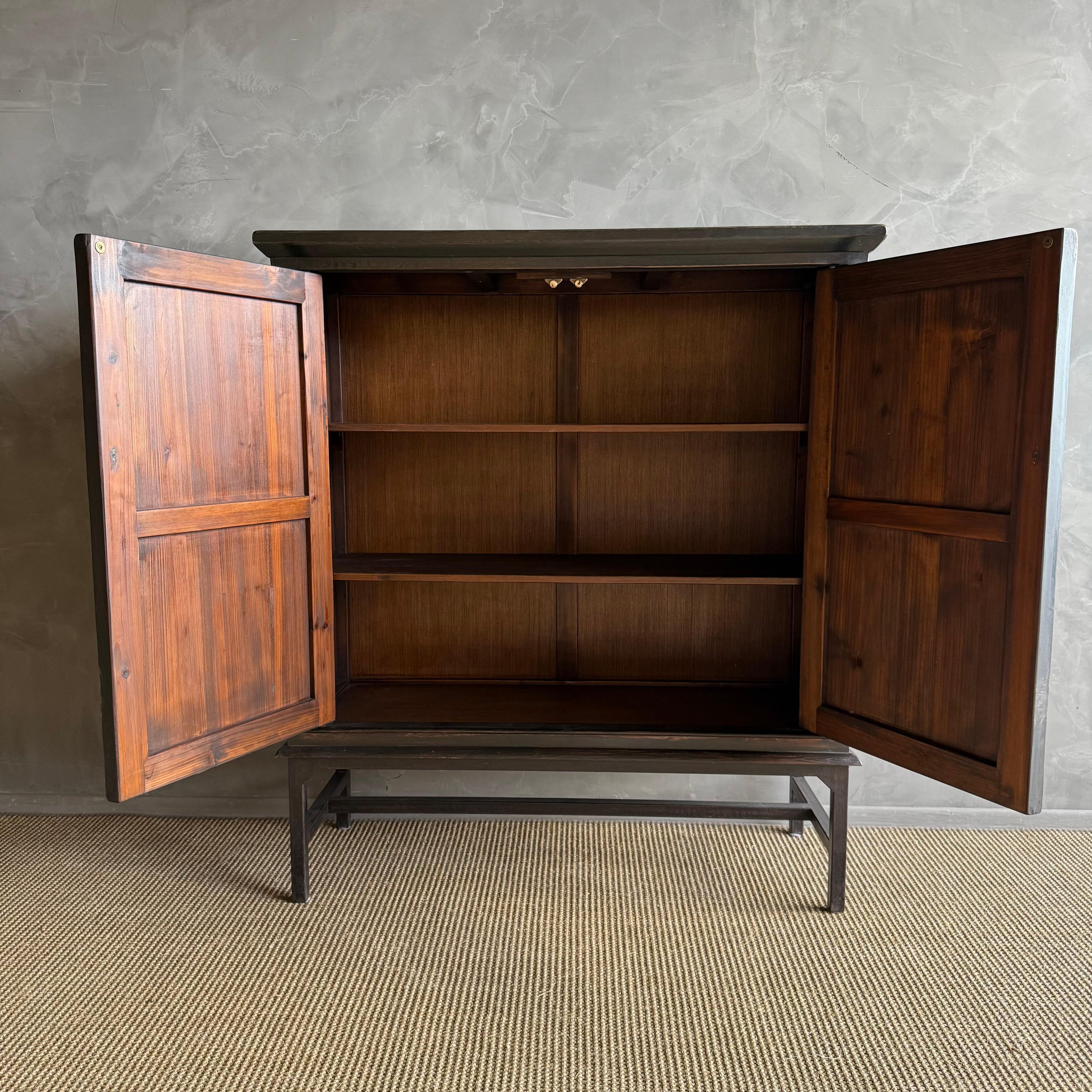 https://a.1stdibscdn.com/reclaimed-ebony-wood-dry-bar-cabinet-with-metal-legs-for-sale-picture-8/f_18223/f_476946921764020753555/IMG_1629_2_master.jpg