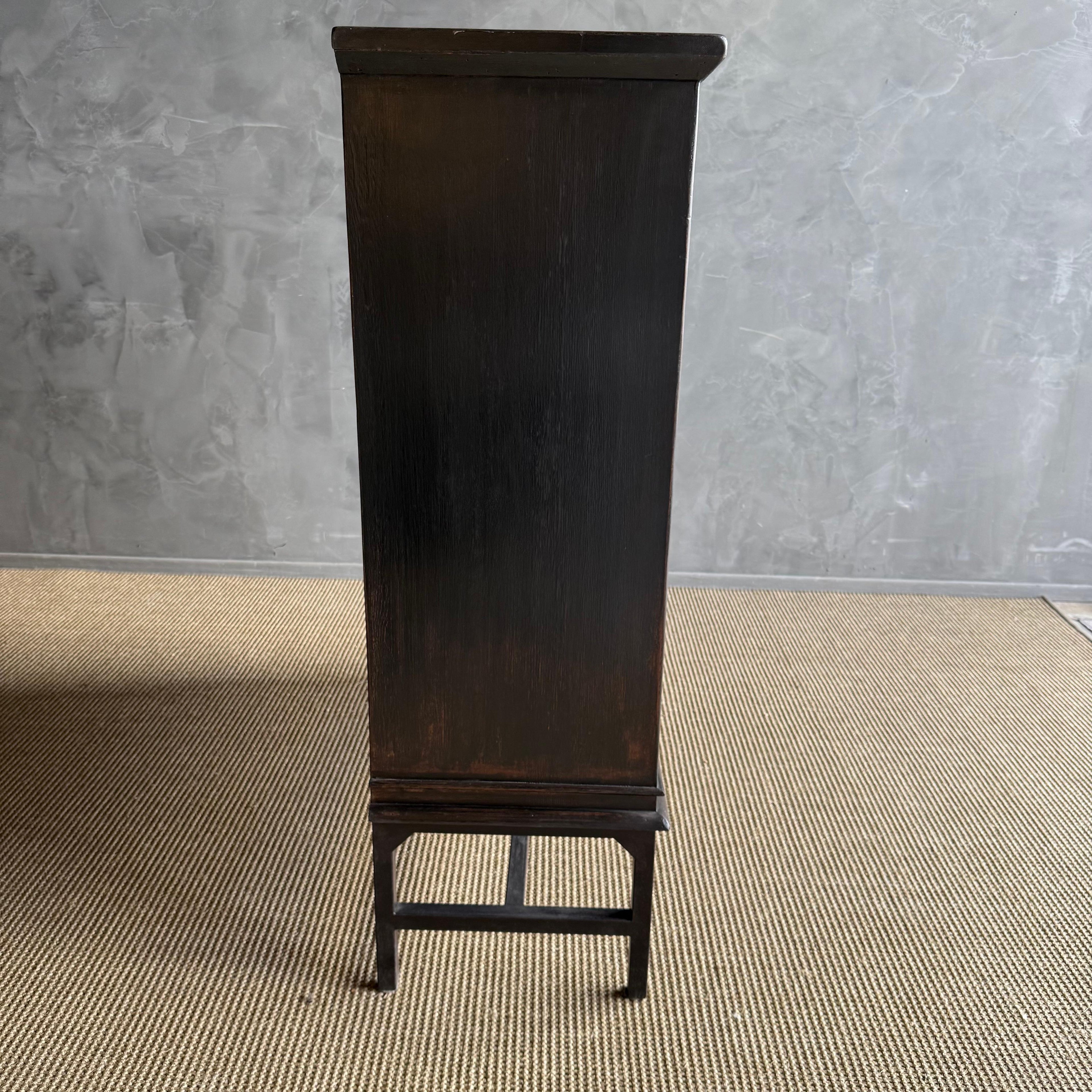 https://a.1stdibscdn.com/reclaimed-ebony-wood-dry-bar-cabinet-with-metal-legs-for-sale-picture-11/f_18223/f_476946921764020753432/IMG_1632_2_master.jpg