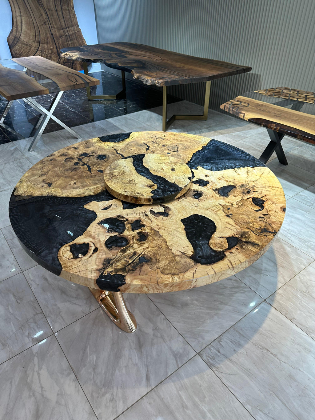 https://a.1stdibscdn.com/ancient-ash-wood-epoxy-resin-round-table-for-sale-picture-5/f_91932/f_36382212/IMG_1695994325948_master.jpg