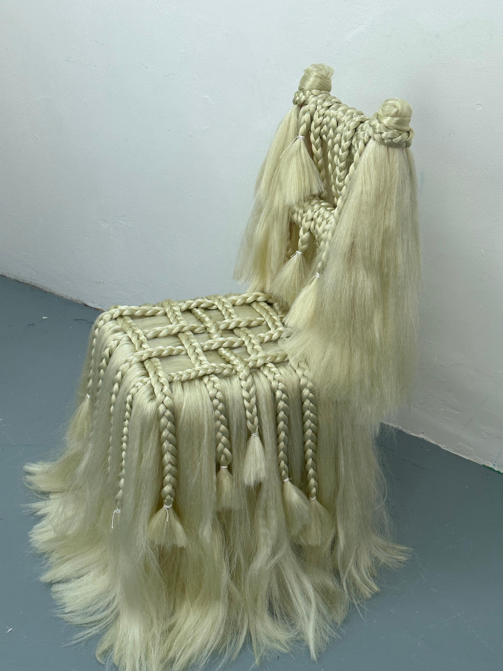https://a.1stdibscdn.com/blondie-chair-by-maria-zakioso-for-sale-picture-5/f_12192/f_41573502/IMG_1726865090270_master.JPG