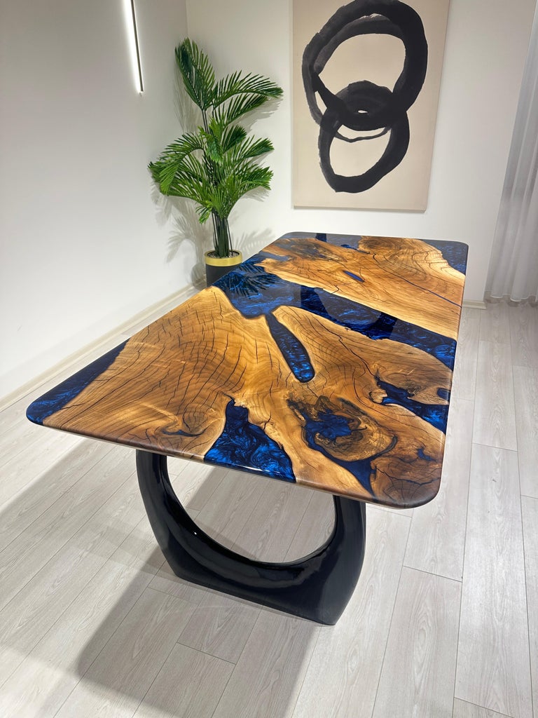 https://a.1stdibscdn.com/walnut-resin-river-dining-table-epoxy-wood-table-epoxy-resin-table-top-for-sale-picture-2/f_91932/f_41989262/IMG_1729604830608_master.JPG?width=768