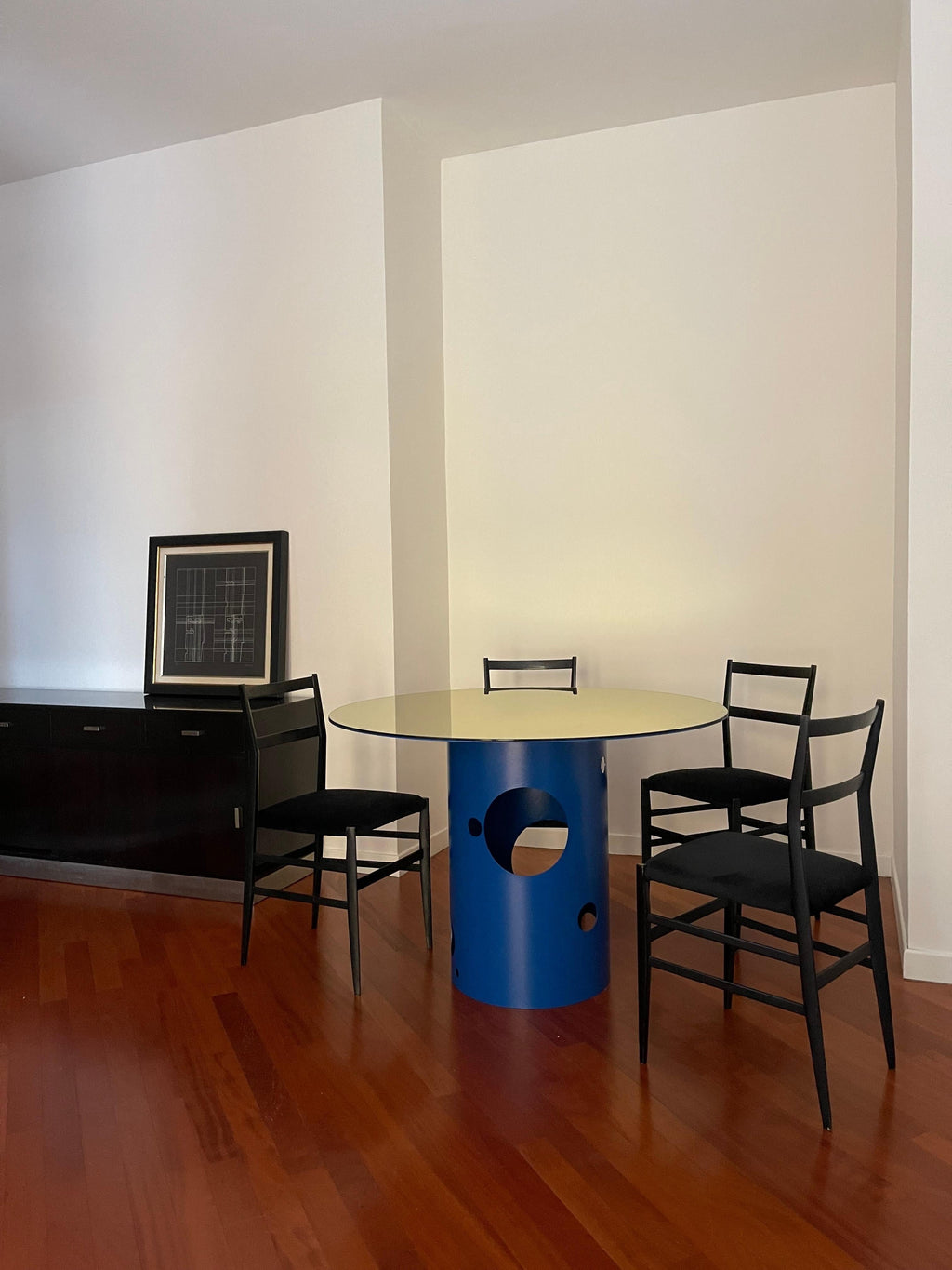 https://a.1stdibscdn.com/21st-century-contemporary-italian-silos-dining-table-by-spinzi-electric-blue-for-sale-picture-3/f_77822/f_43462172/IMG_1738671183036_master.jpeg