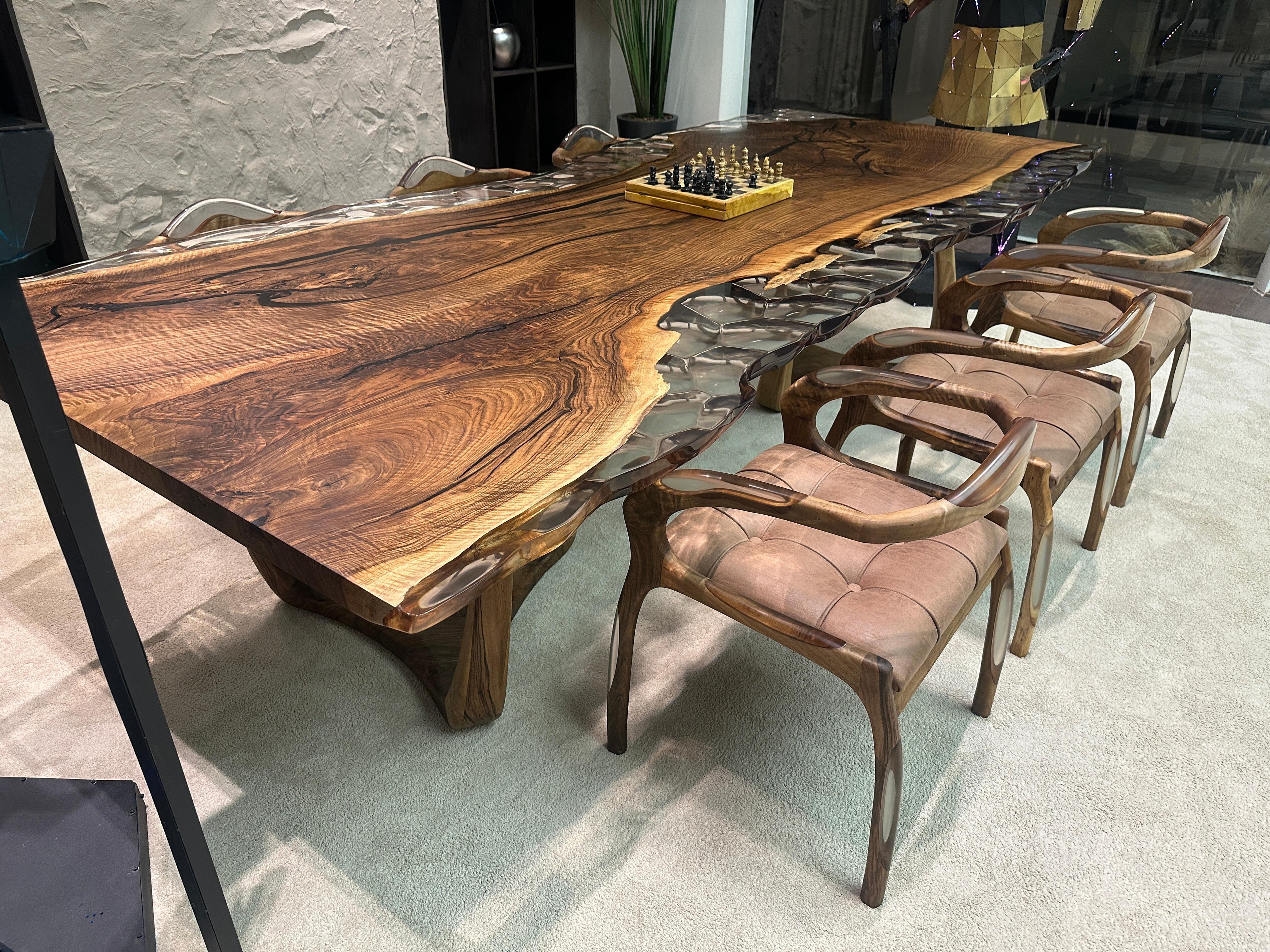 https://a.1stdibscdn.com/ultra-clear-wavy-epoxy-resin-dining-table-epoxy-resin-and-wood-table-for-sale-picture-5/f_91932/f_426476421733750118196/IMG_1747_master.JPG