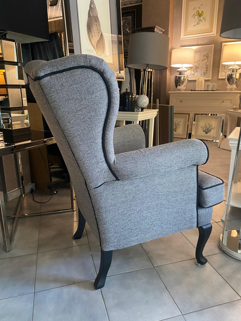 https://a.1stdibscdn.com/italian-contemporary-light-grey-fabric-and-black-wood-bergere-armchair-for-sale-picture-4/f_48502/f_48530062/IMG_1769515123548_master.JPG?width=768