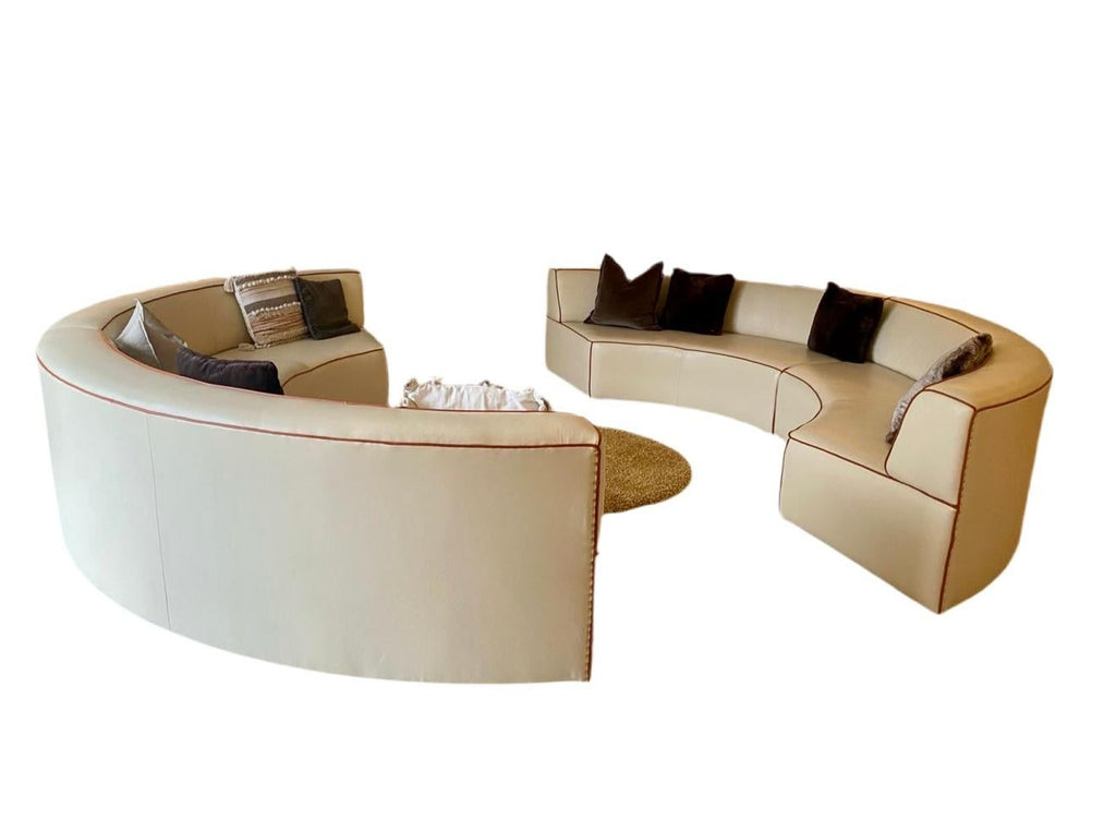 https://a.1stdibscdn.com/our-full-circle-sofa-in-leather-for-sale-picture-7/f_79732/f_439607621741541771543/IMG_1867_master.jpeg