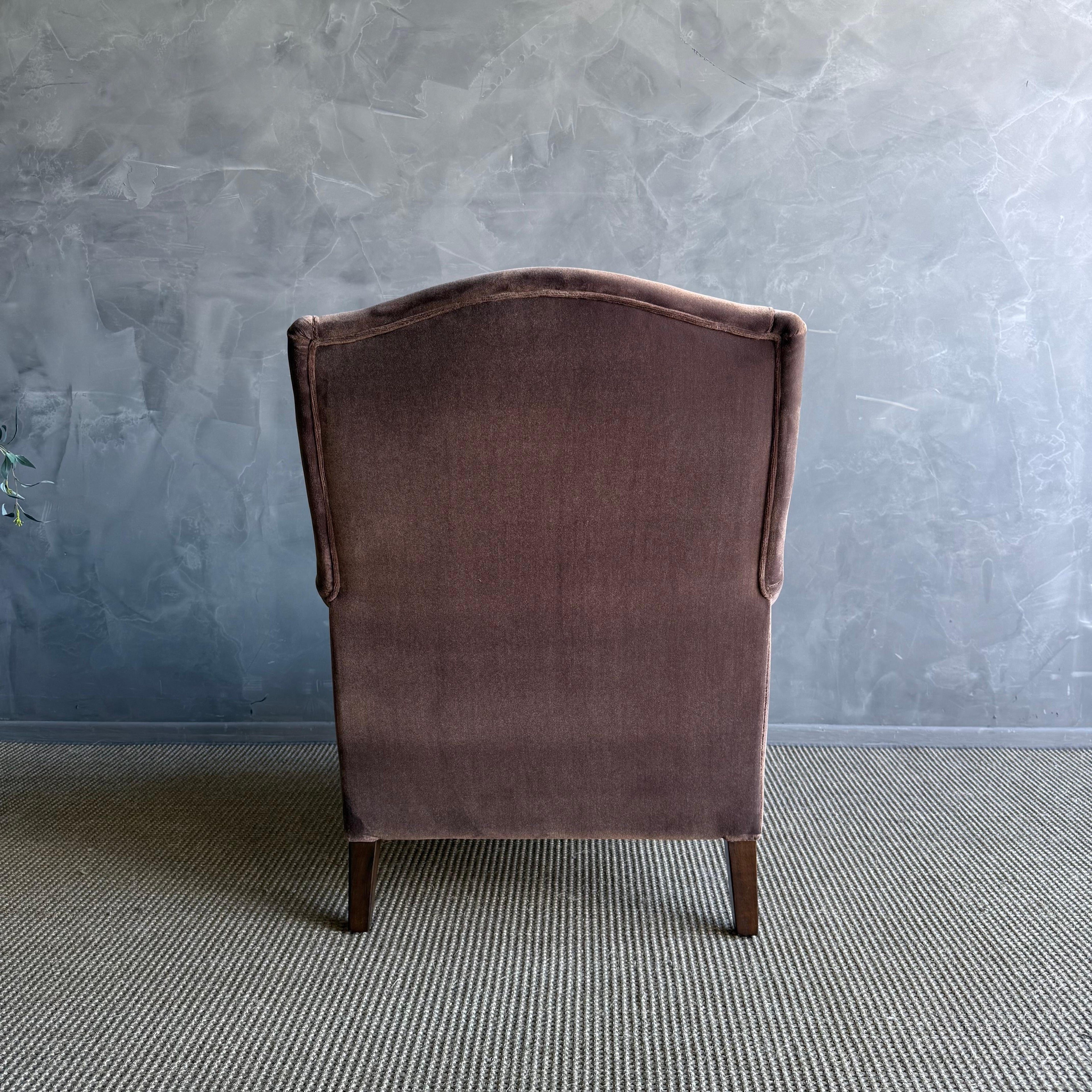 https://a.1stdibscdn.com/alma-napoleon-style-accent-chair-in-velvet-for-sale-picture-6/f_18223/f_478145921764728481699/IMG_1870_5_master.jpg