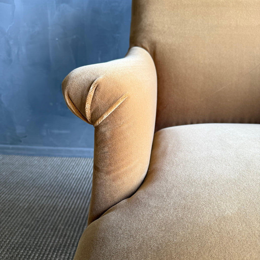 https://a.1stdibscdn.com/alma-upholstered-accent-chair-in-faux-mohair-velvet-for-sale-picture-7/f_18223/f_478146121764728658769/IMG_1884_master.jpg