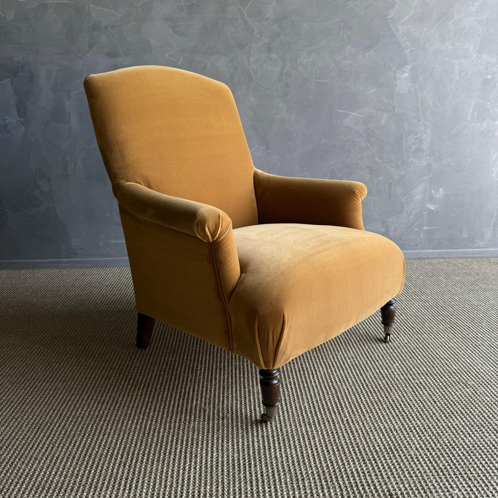 https://a.1stdibscdn.com/alma-upholstered-accent-chair-in-faux-mohair-velvet-for-sale-picture-9/f_18223/f_478146121764728663135/IMG_1886_master.jpg