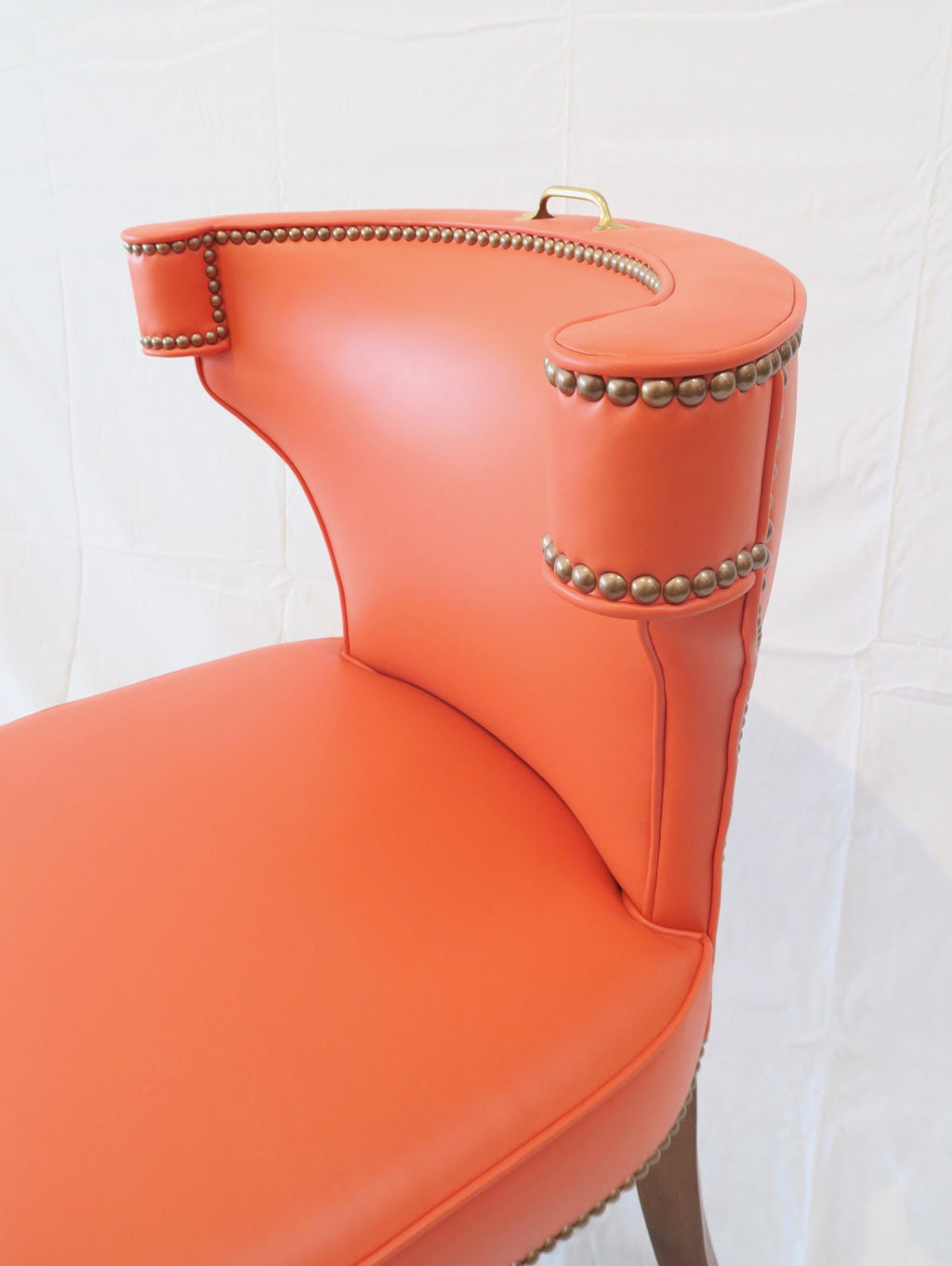https://a.1stdibscdn.com/traditional-upholstered-dining-chair-with-brass-details-by-martin-and-brockett-for-sale-picture-6/f_50711/f_165694421571697523482/IMG_1923_master.jpeg