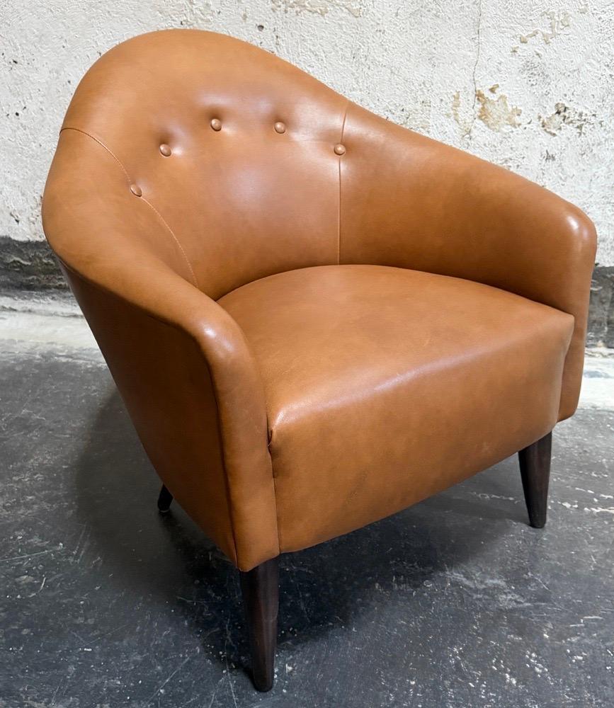 https://a.1stdibscdn.com/snygg-caramel-leather-lounge-chair-by-bjork-studio-for-sale-picture-8/f_8574/f_472031721761422484942/IMG_1958_master.jpeg
