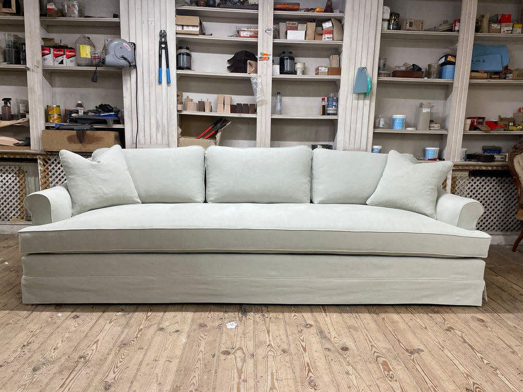https://a.1stdibscdn.com/bespoke-handmade-belgian-linen-sofa-for-sale-picture-3/f_25473/f_353240121689855744146/IMG_20220525_WA0002_master.jpg