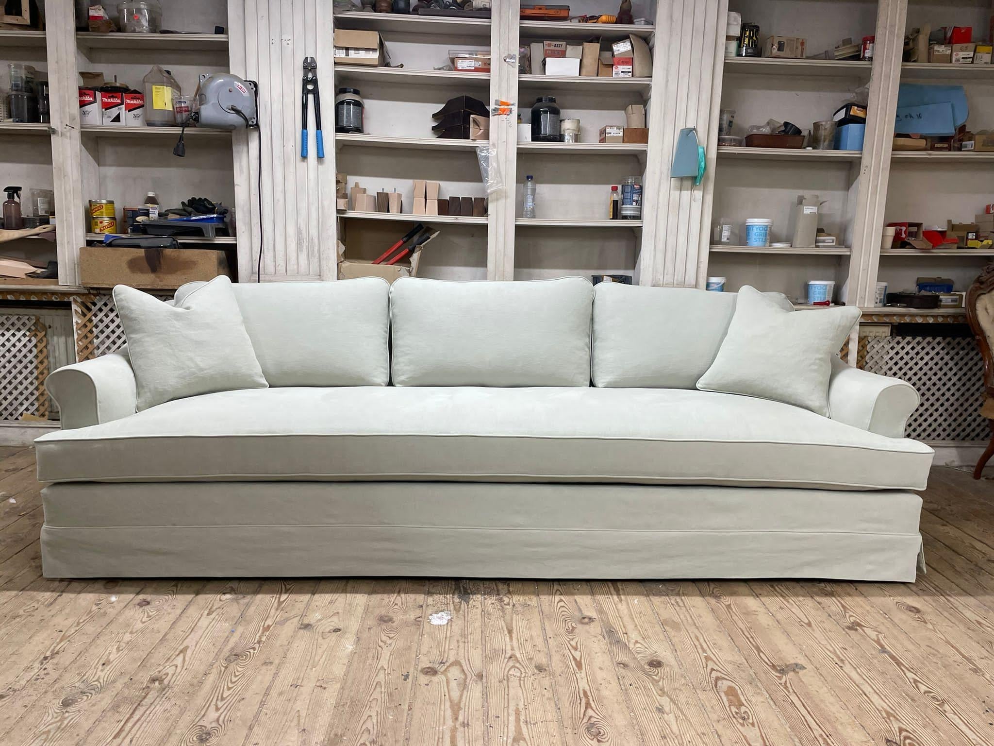 https://a.1stdibscdn.com/bespoke-handmade-belgian-linen-sofa-for-sale-picture-3/f_25473/f_353240121689855744146/IMG_20220525_WA0002_master.jpg