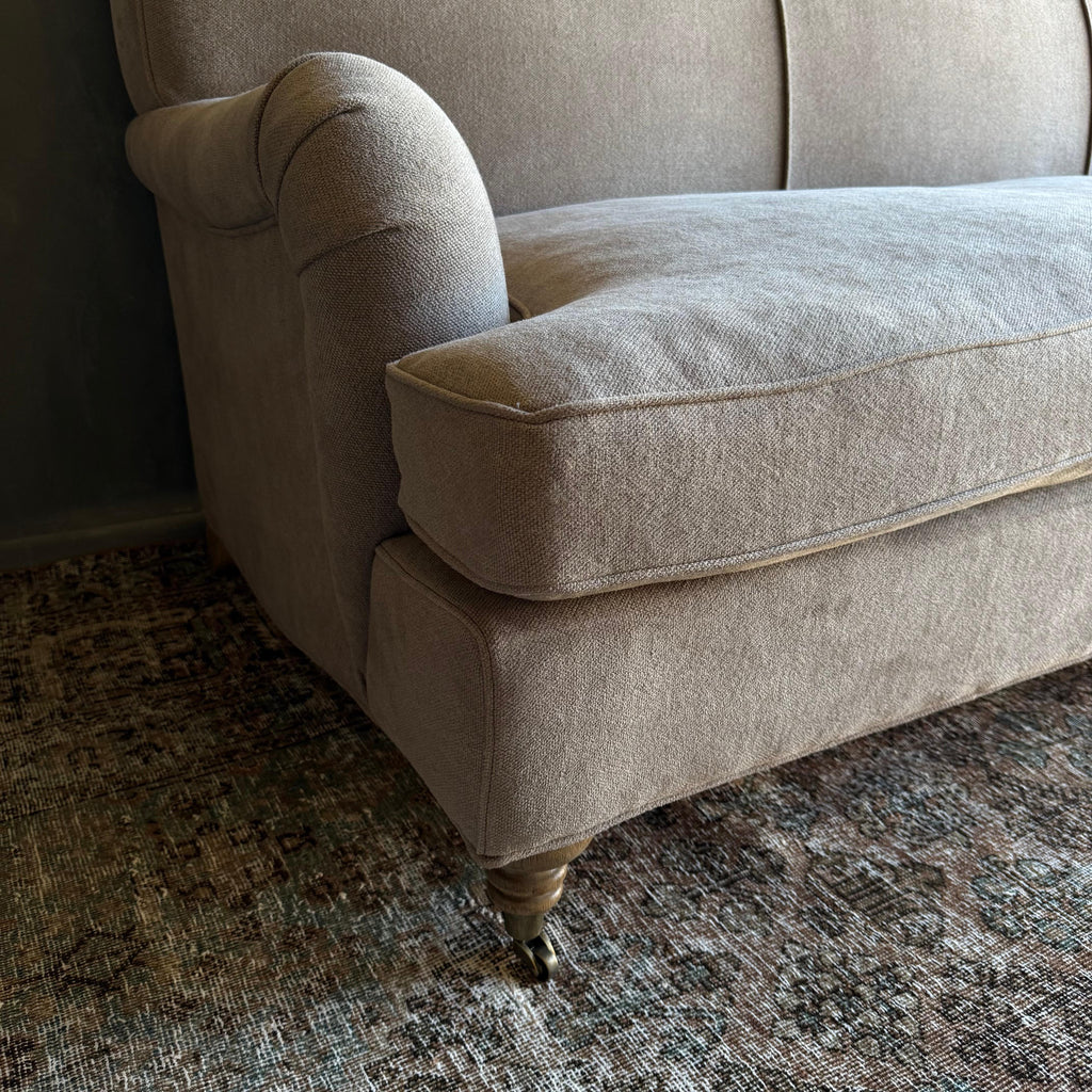 https://a.1stdibscdn.com/modern-english-sofa-in-100-hemp-ecorce-with-down-cushion-for-sale-picture-7/f_18223/f_478268721764805014073/IMG_2036_2_master.jpg