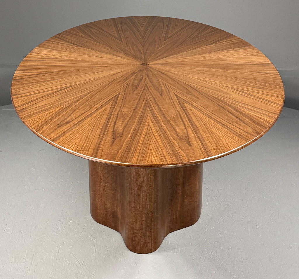 https://a.1stdibscdn.com/new-series-dining-table-in-walnut-oval-and-round-for-sale-picture-4/f_16162/f_482741721768169685892/IMG_2051_master.jpeg